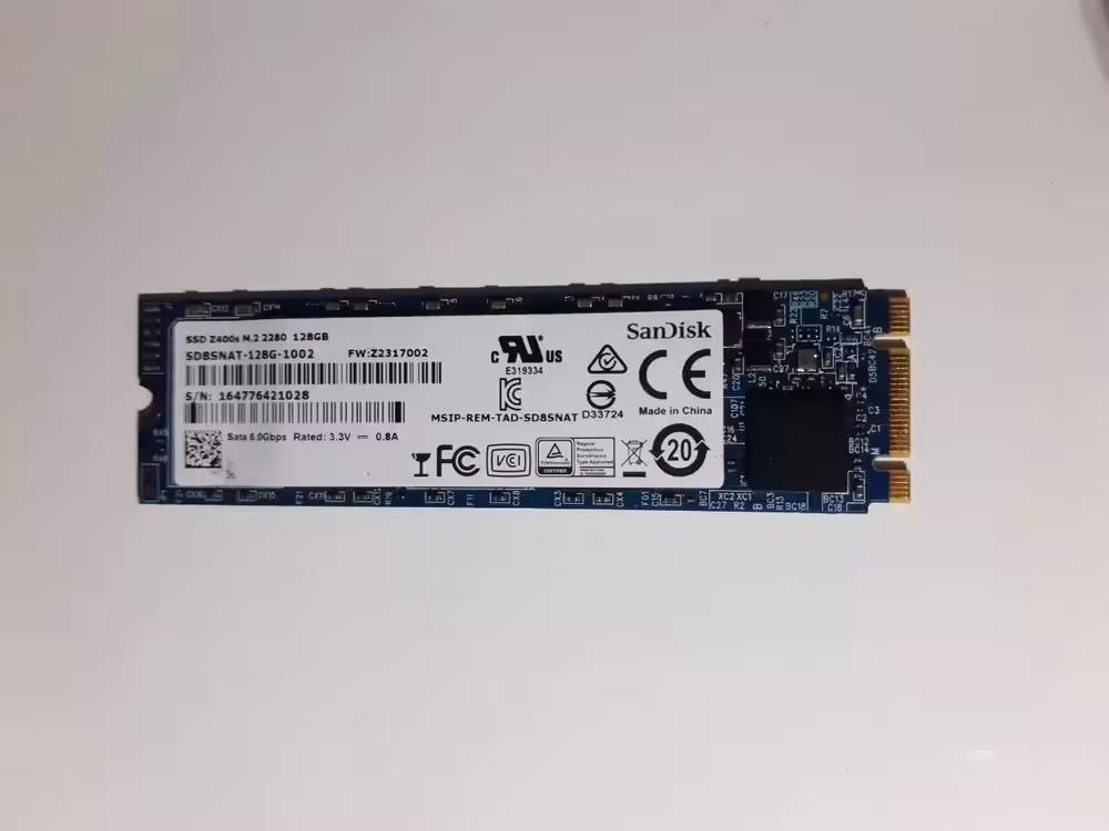 SanDisk SD8SNAT-128G-1002 (2 / 3)