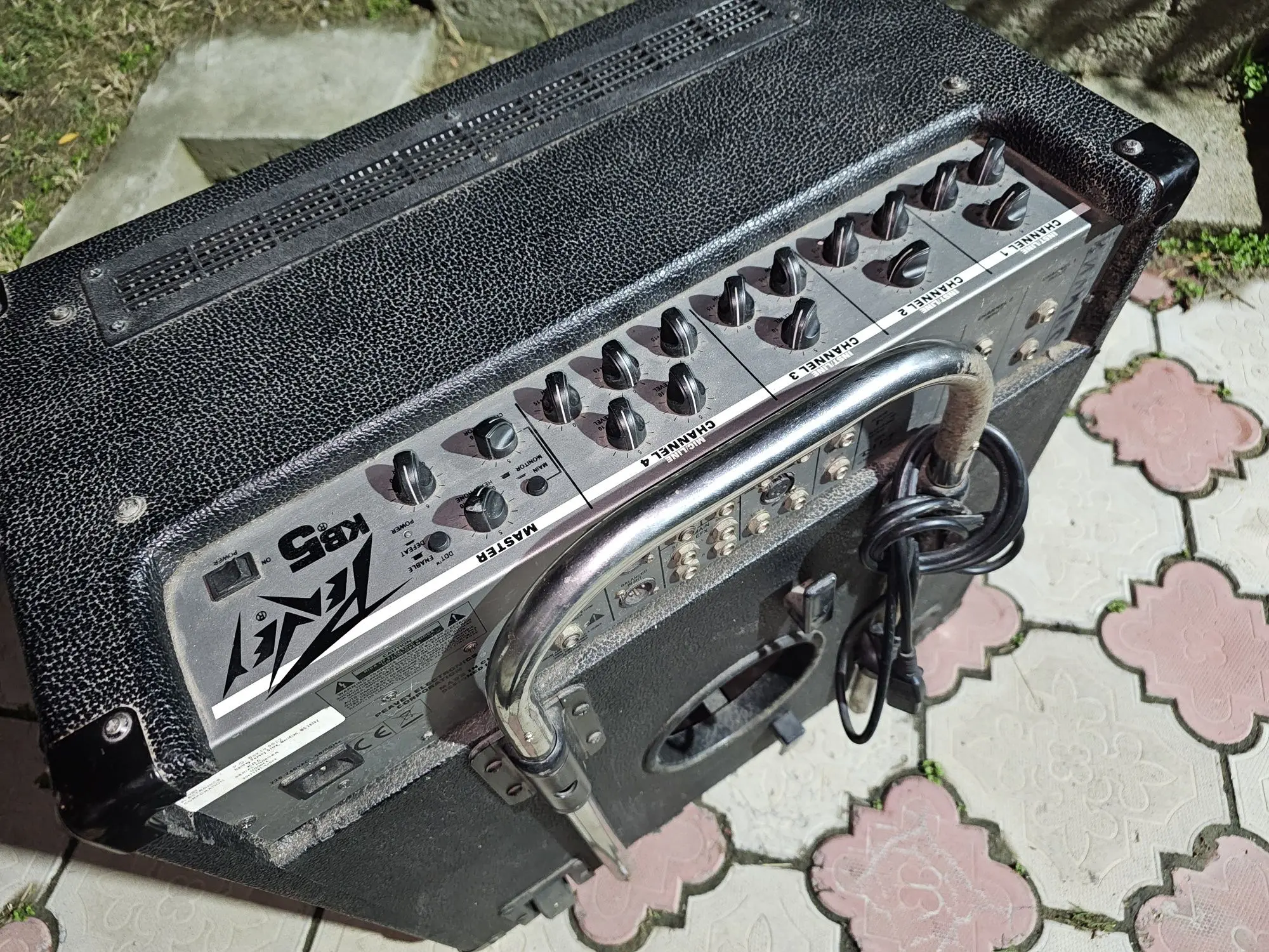 Комбоусилитель PEAVEY KB5 (3 / 3)