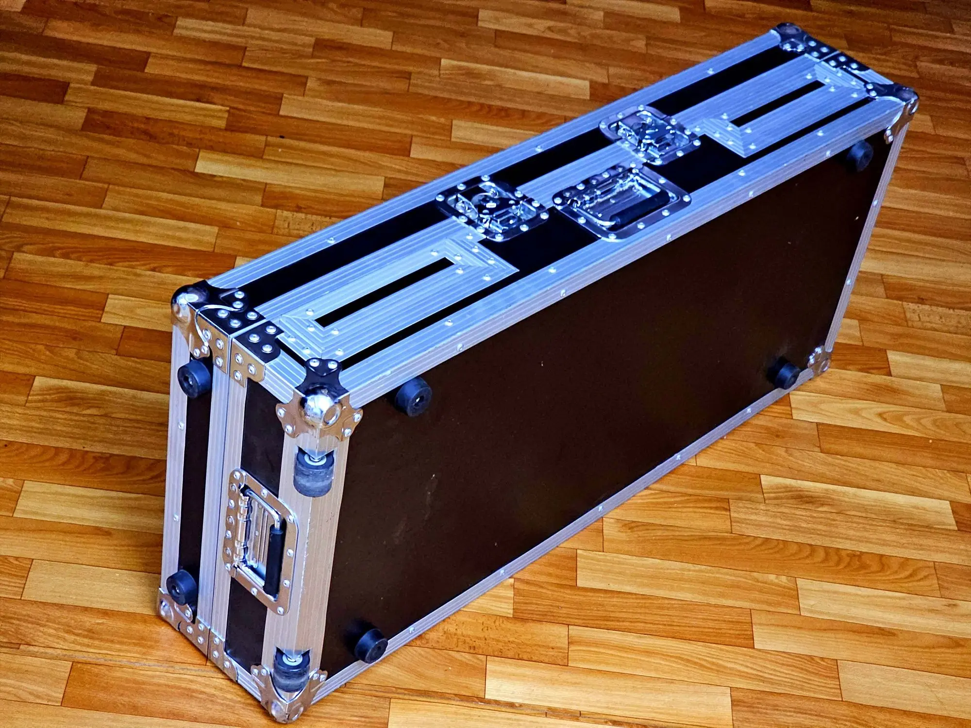 Транспортировочный кейс для диджейского оборудования PIONEER PRO DJ (2 / 8)