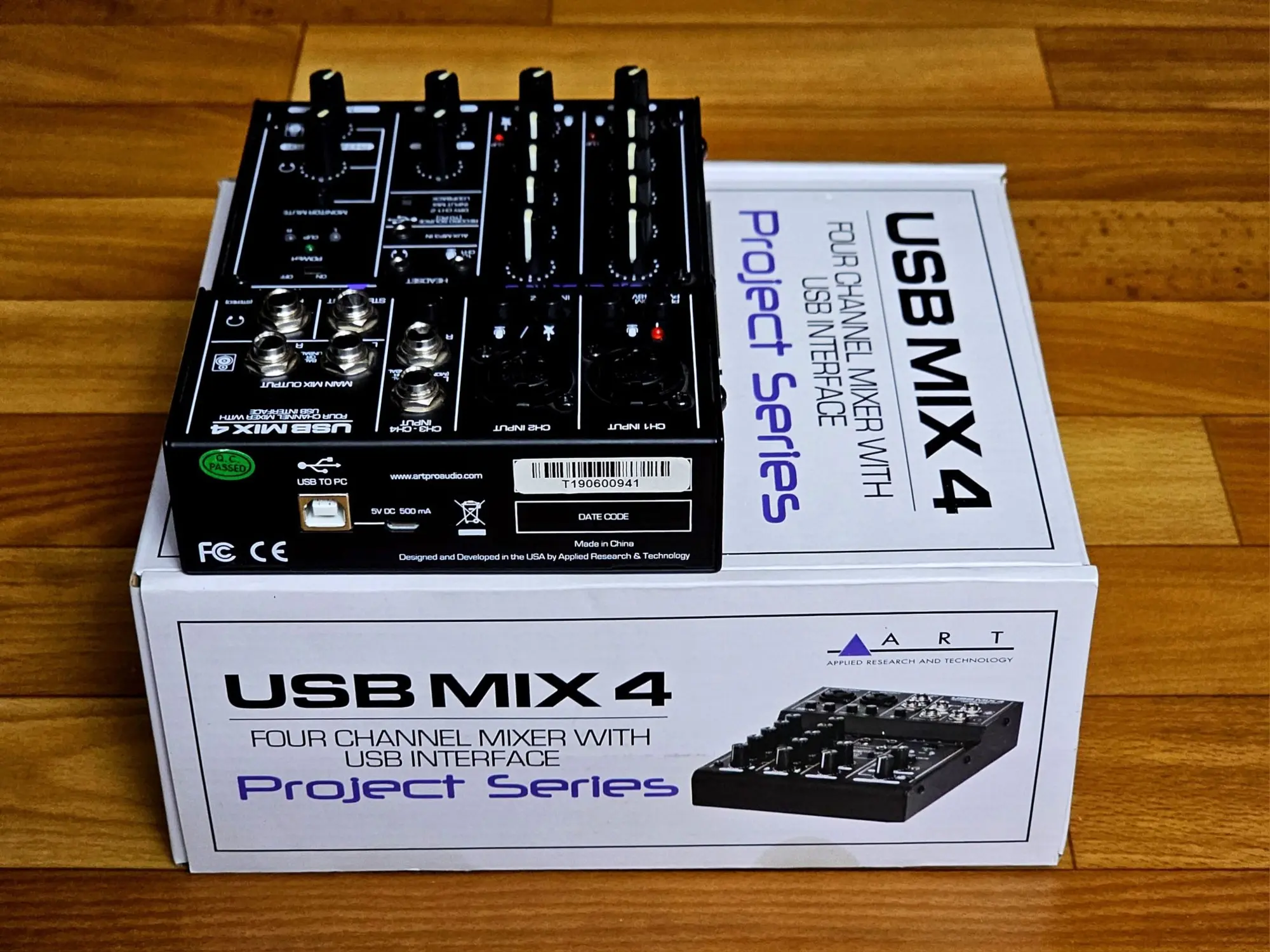 Звуковая карта - микшер ART USB MIX 4 (2 / 2)