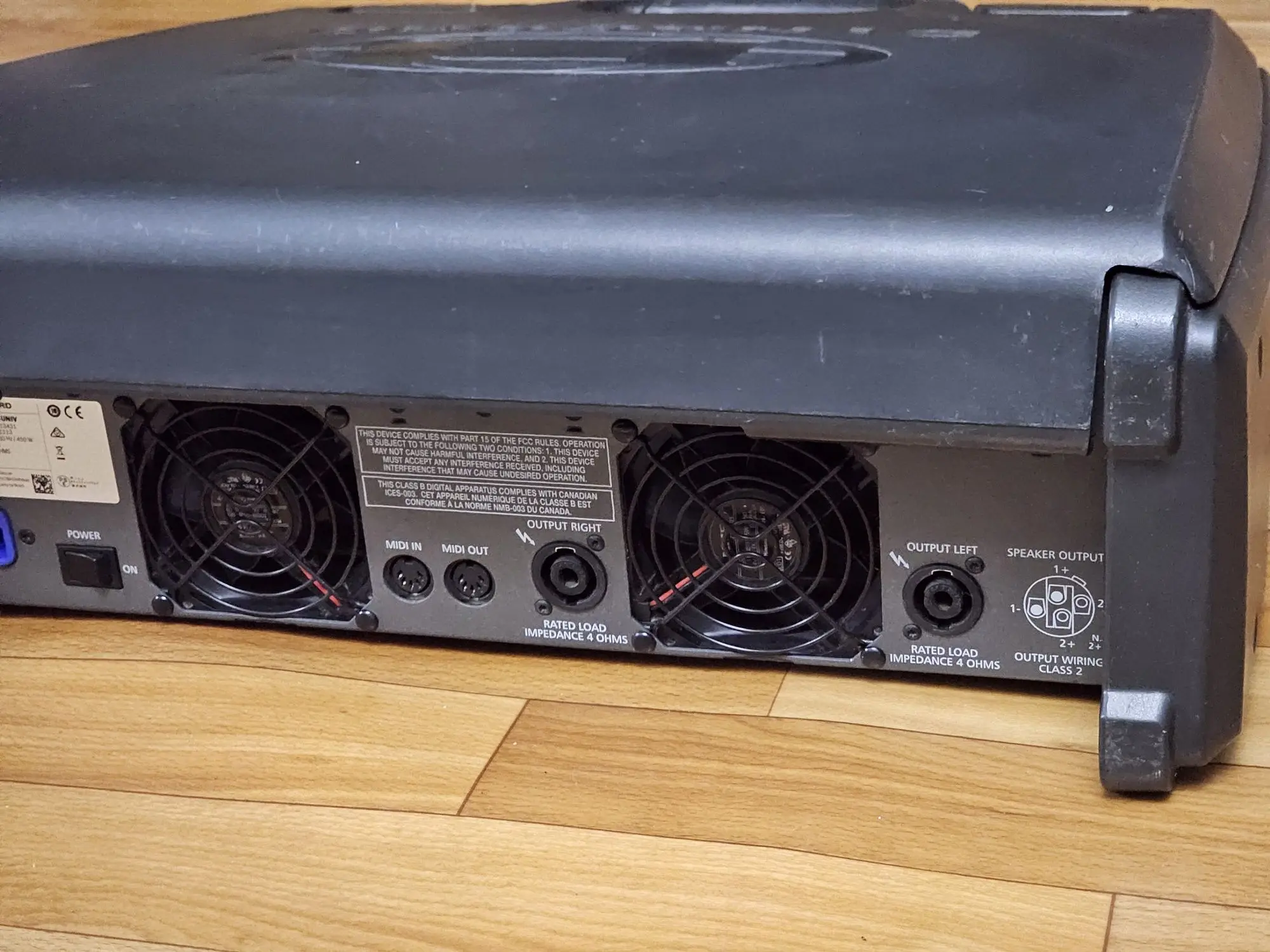 Активный микшерный пульт DYNACORD POWERMATE 1000-3 (6 / 8)