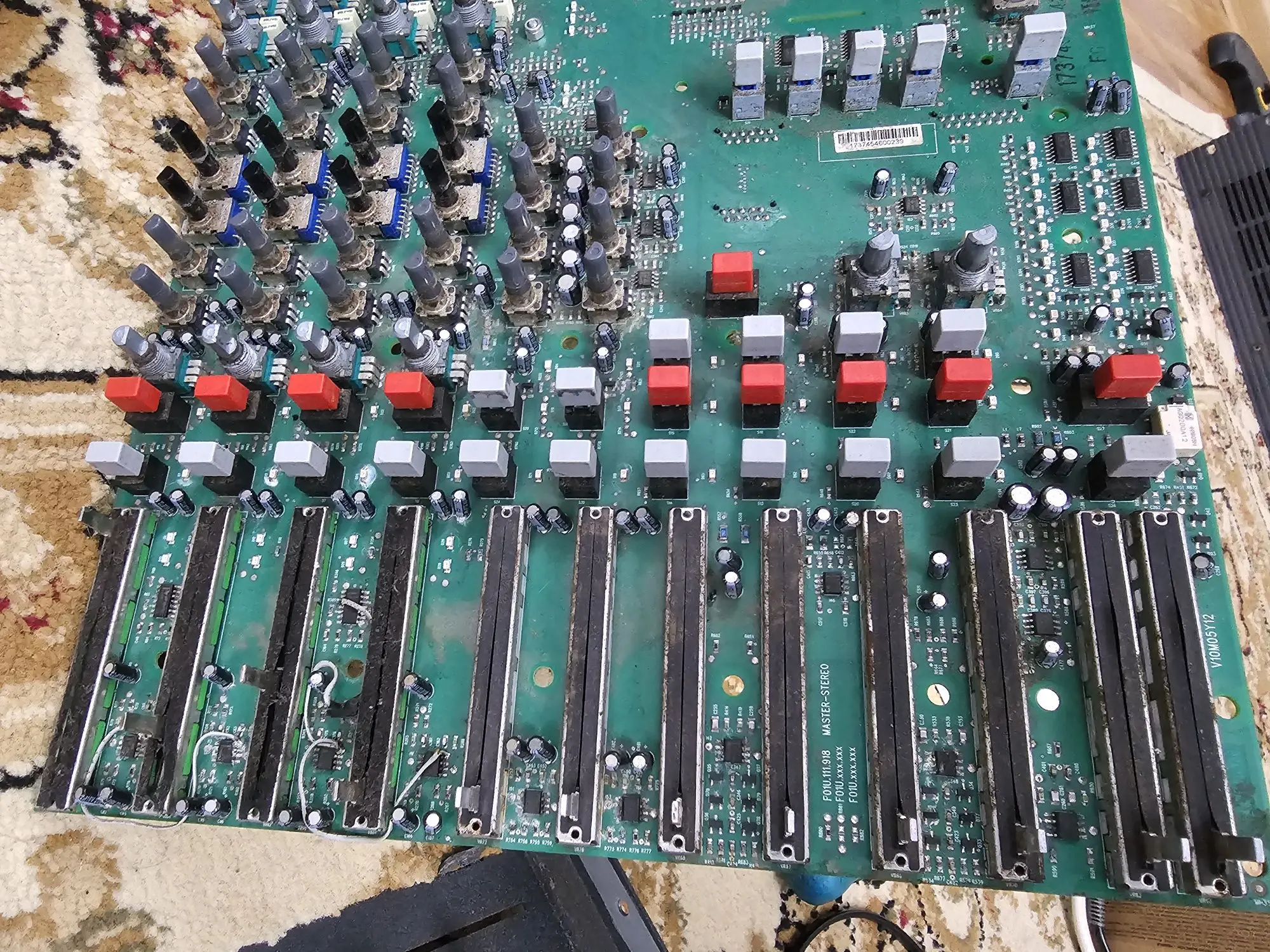 Активный микшерный пульт DYNACORD POWERMATE 1000-3 (7 / 8)