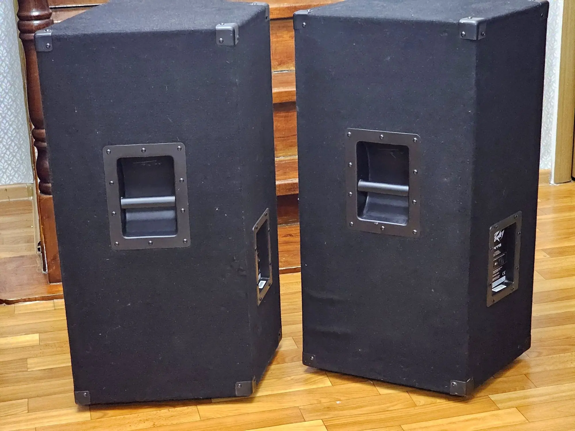 Пассивные колонки PEAVEY PV 115 (4 / 4)