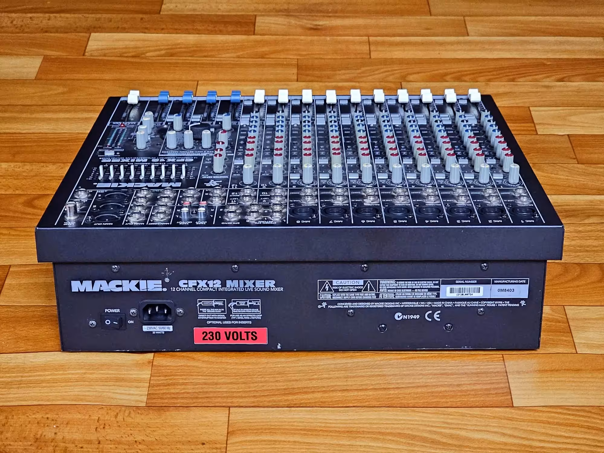 Музыкальная аппаратура PEAVEY & MACKIE & TAKSTAR (3 / 4)