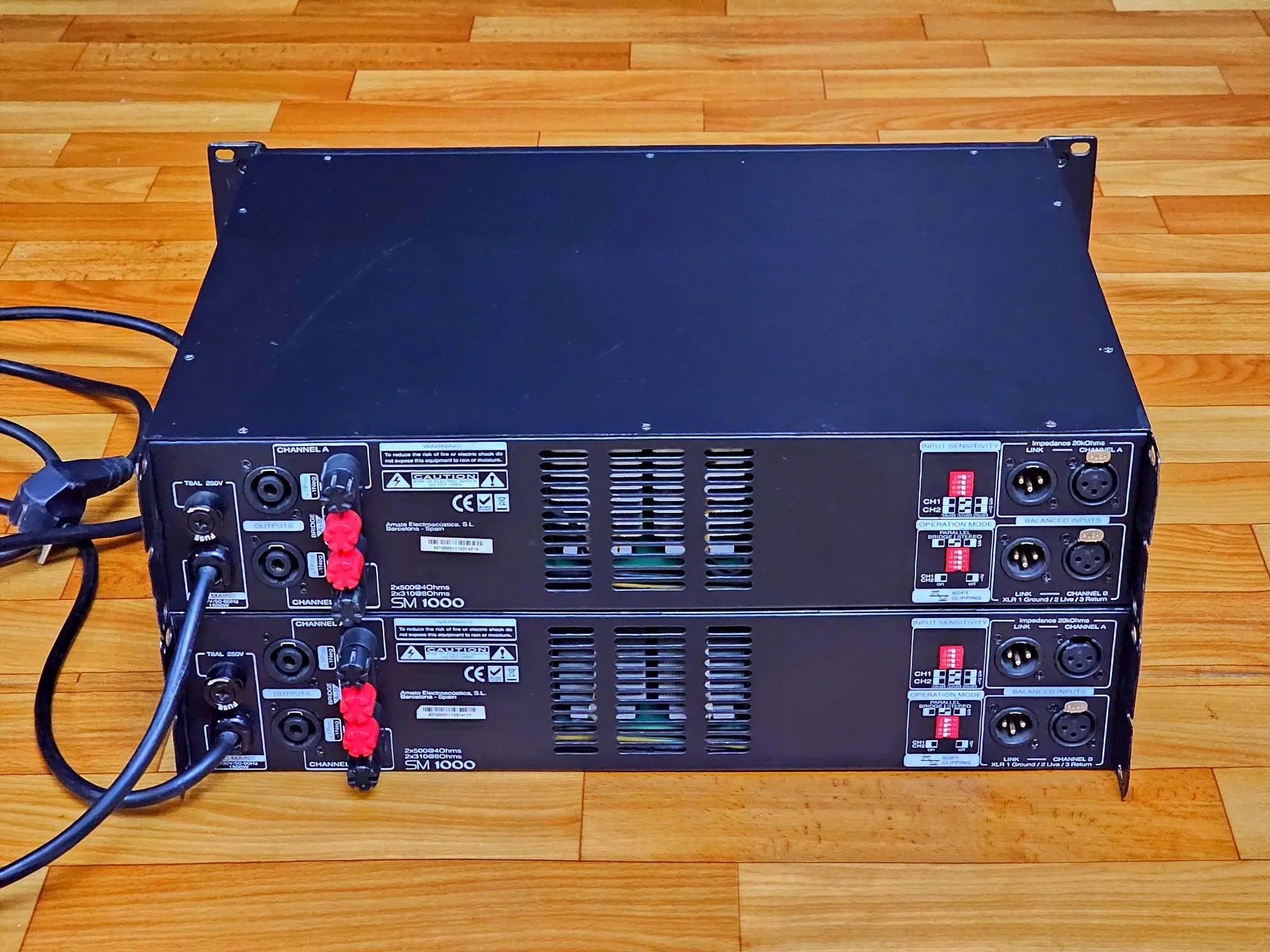 Усилитель мощности MASTER-AUDIO SM1000 (2 / 2)