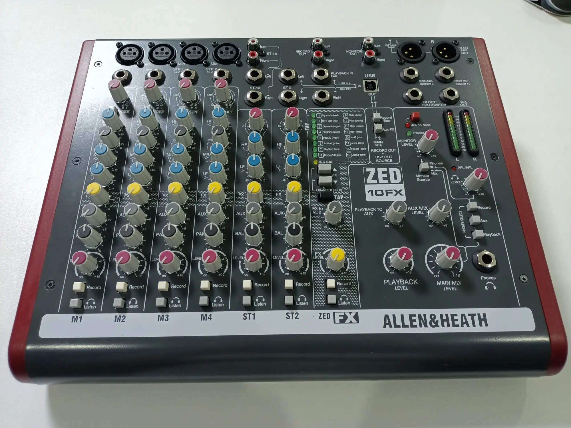 Микшерный пульт Allen & Heath ZED 10FX, музыкальная аппаратура,колонки (2 / 4)