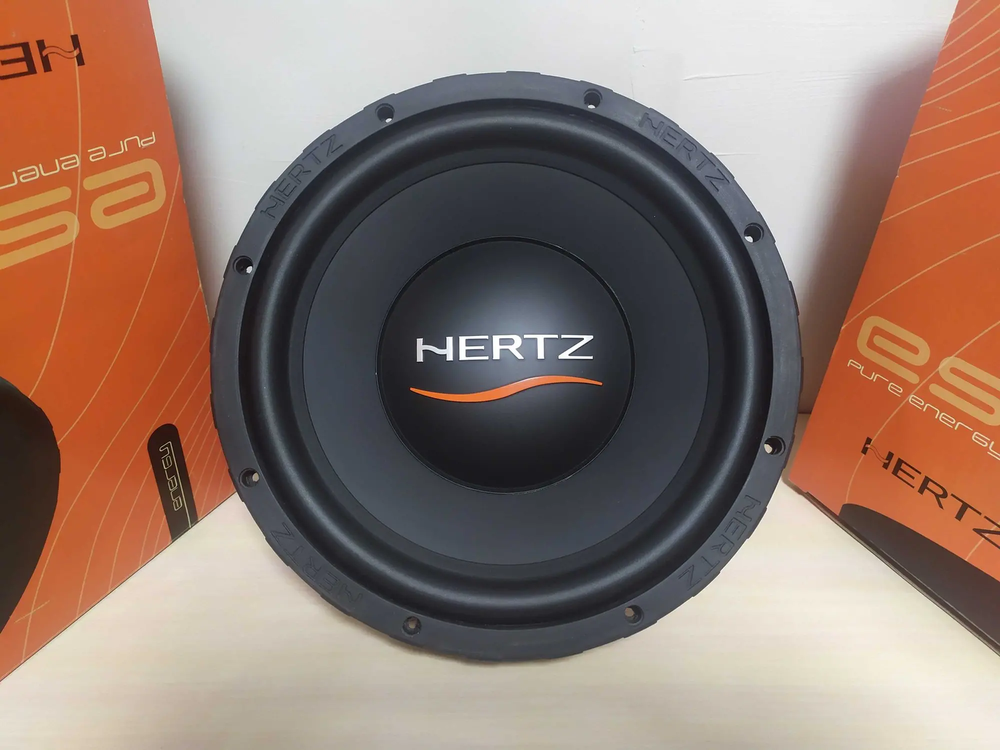 Hertz ES 300 Subwoofer(12") (4 / 8)