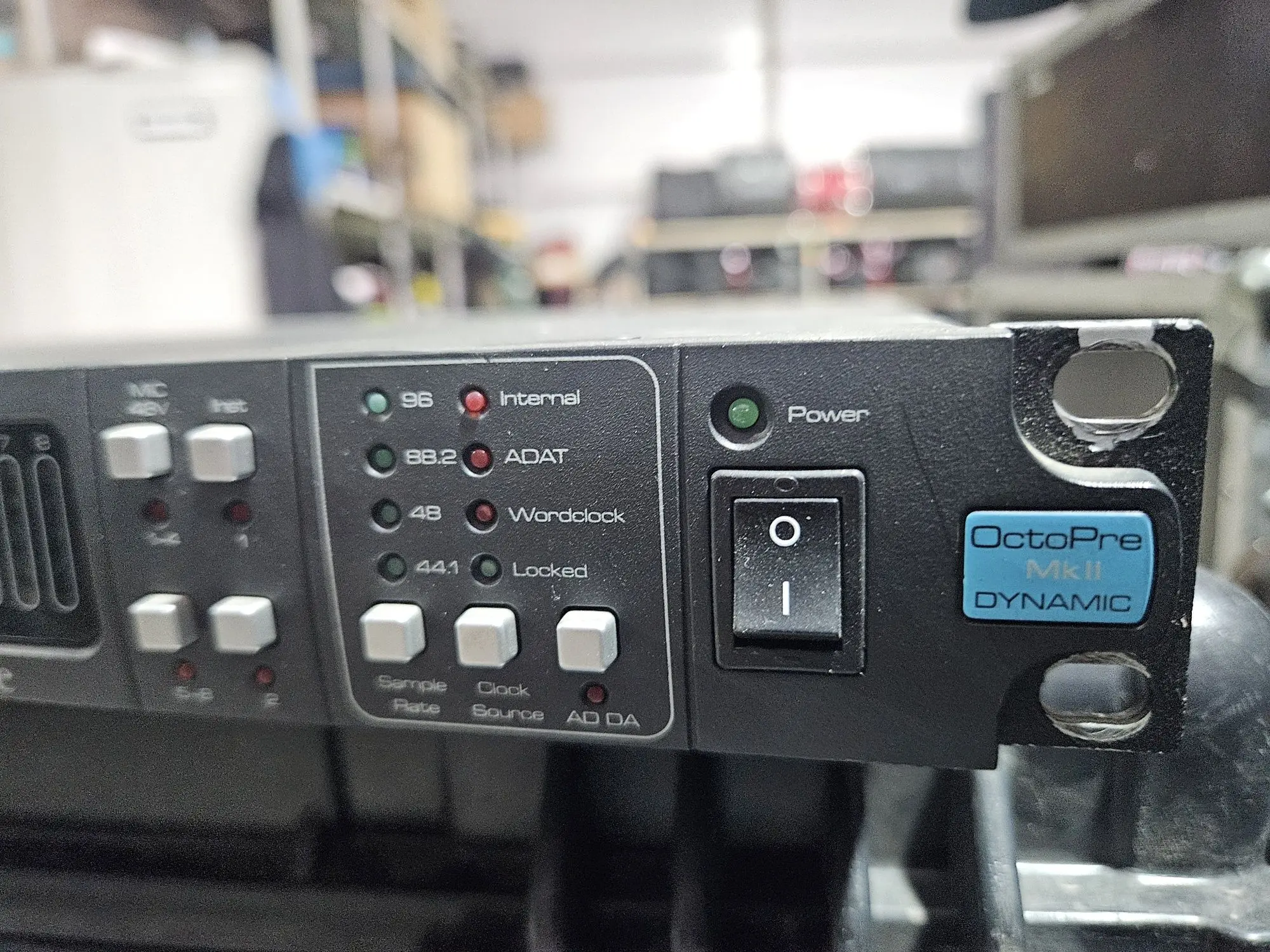 Focusrite octopre mk2 (3 / 3)