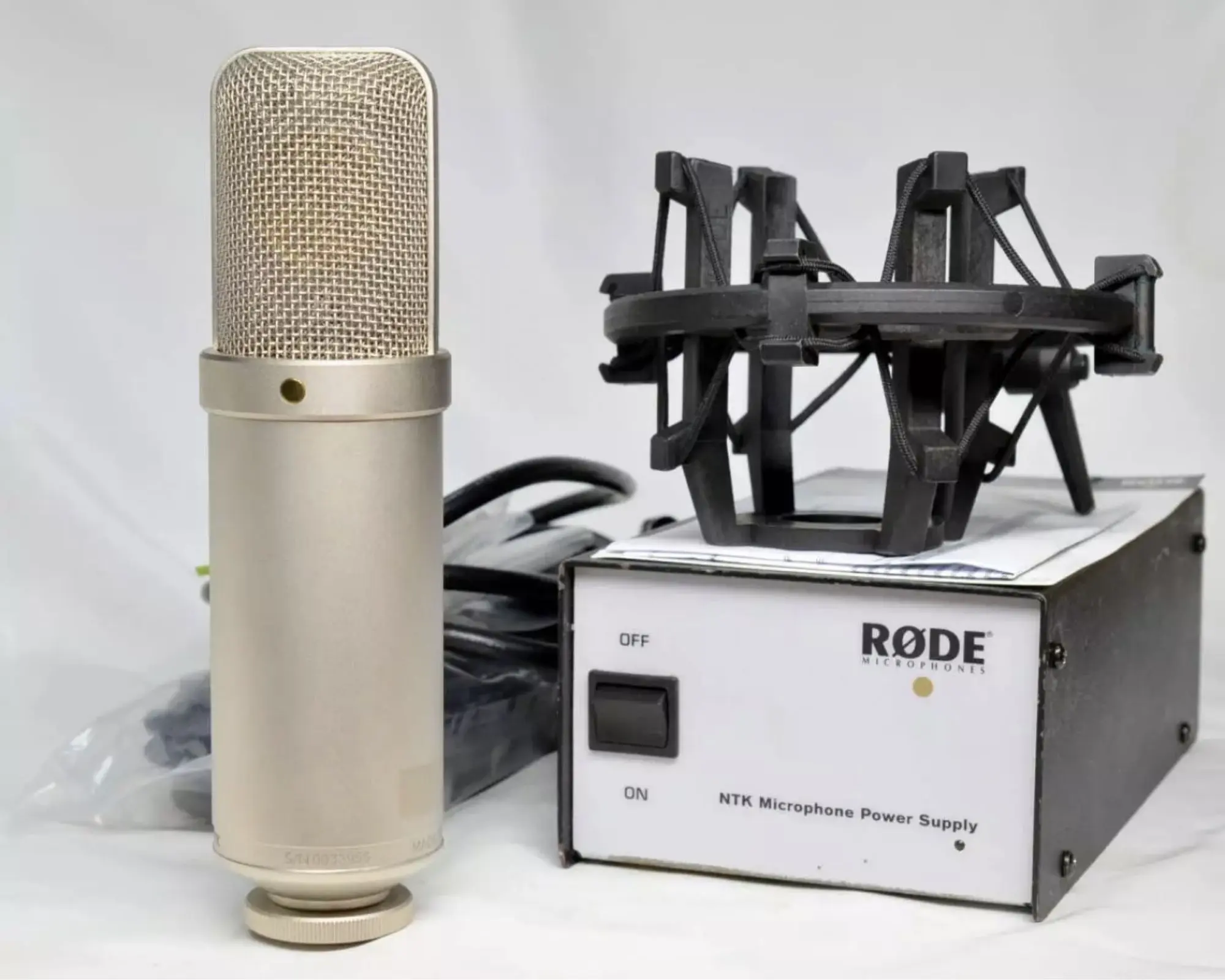Ламповый микрофон RODE NTK (1 / 2)
