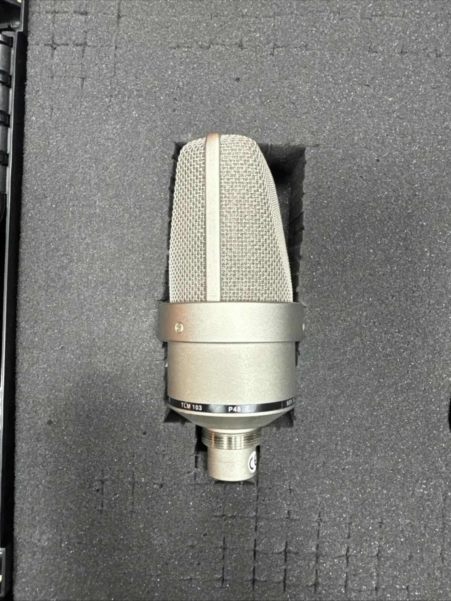 Микрофон Neumann TLM 103 (2 / 4)