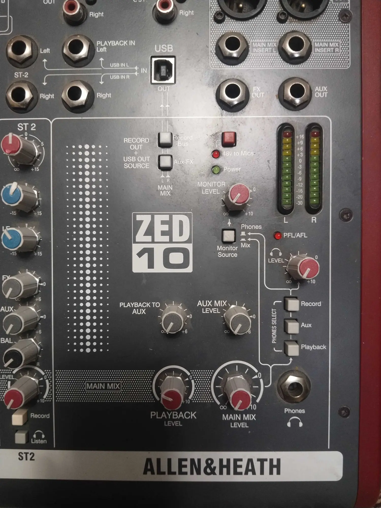 микшерский пульт Allen & Heath 10 (3 / 5)