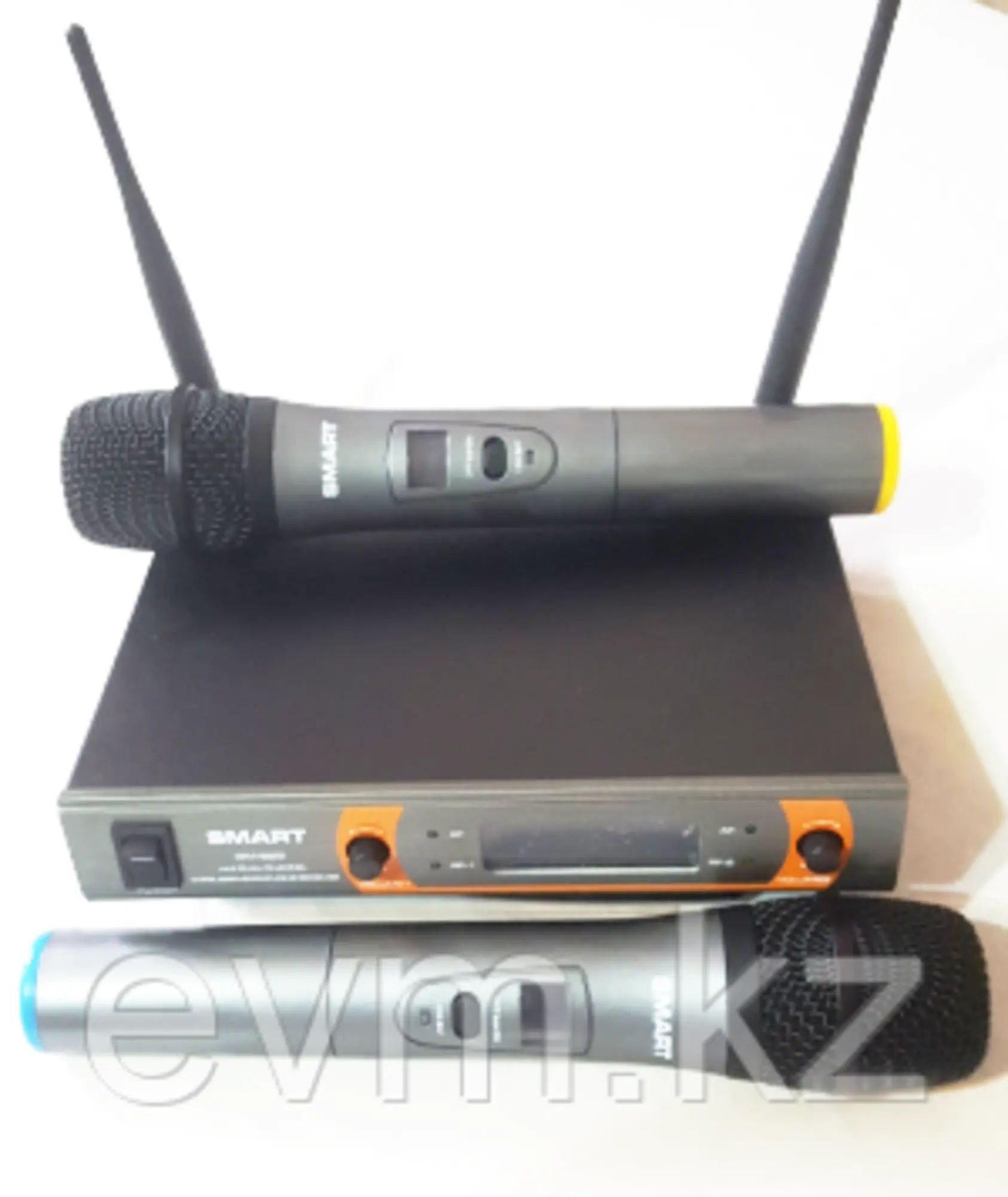 Радиомикрофон Smart SM-925 (1 / 2)