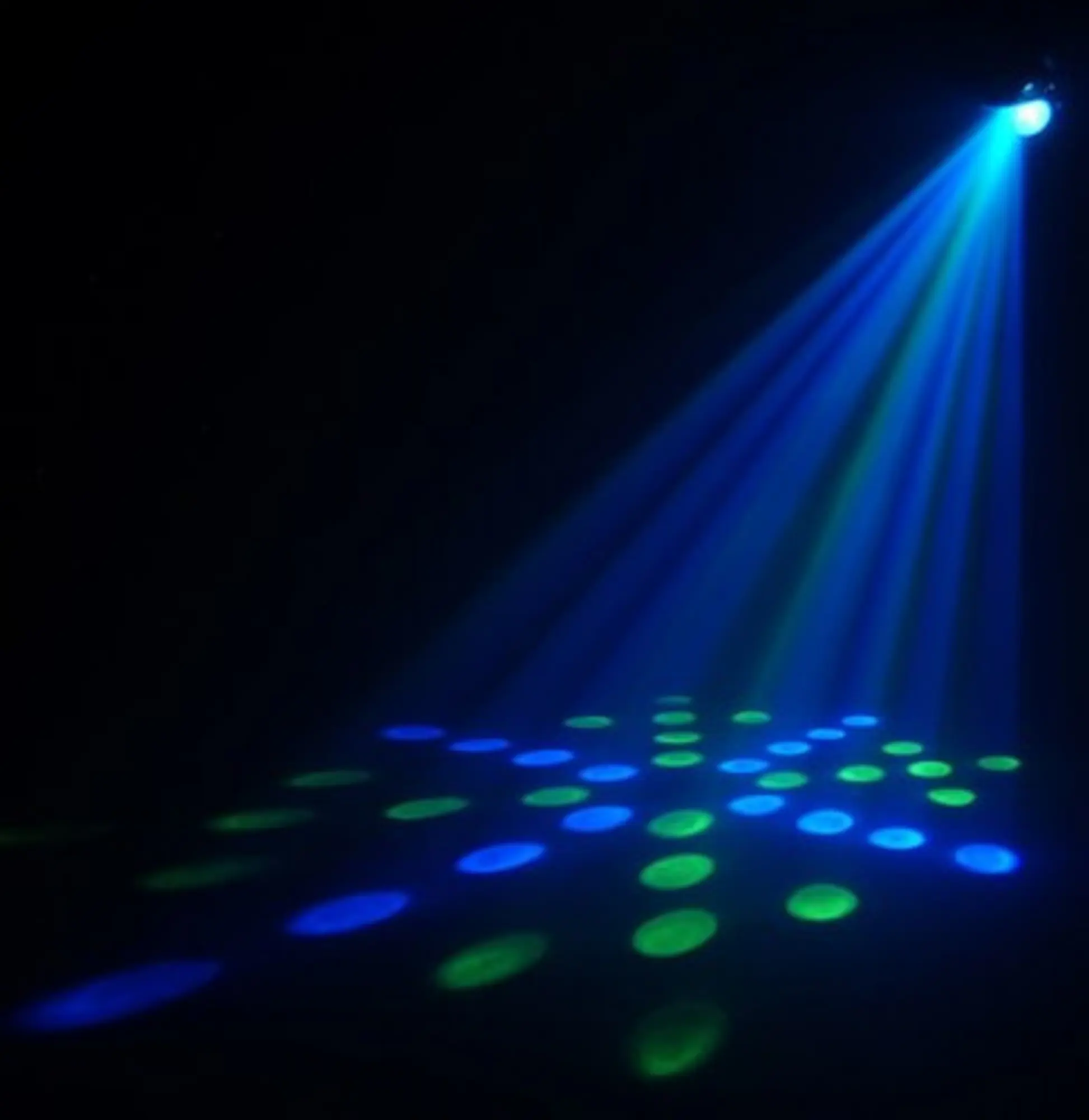 Светодиодный эффект CHAUVET LX-10 (2 / 4)