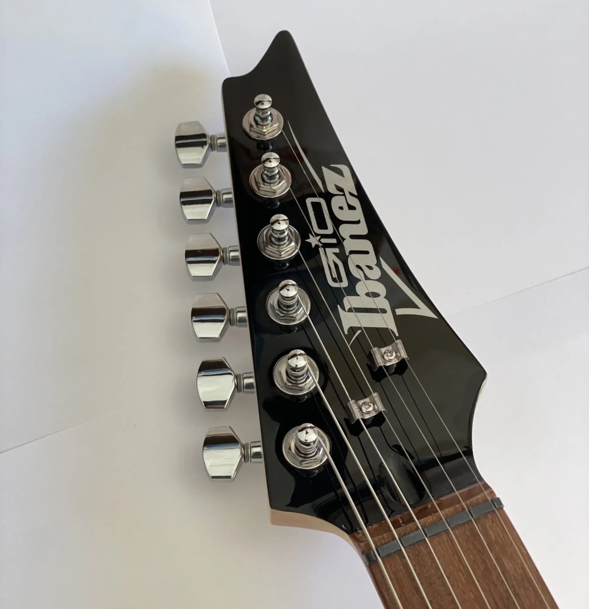 Электрогитара IBANEZ GRX70QA-TRB (4 / 5)