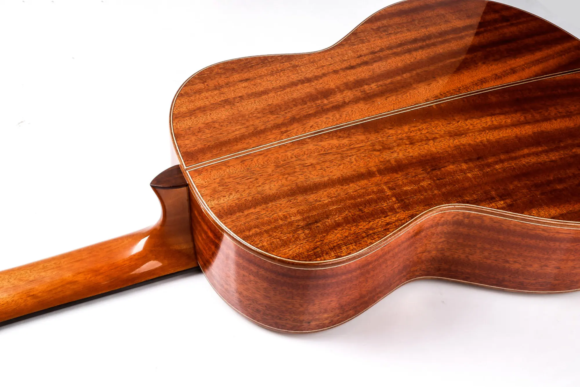 Гитара классическая April APL-860-SS Solid Cedar (8 / 8)