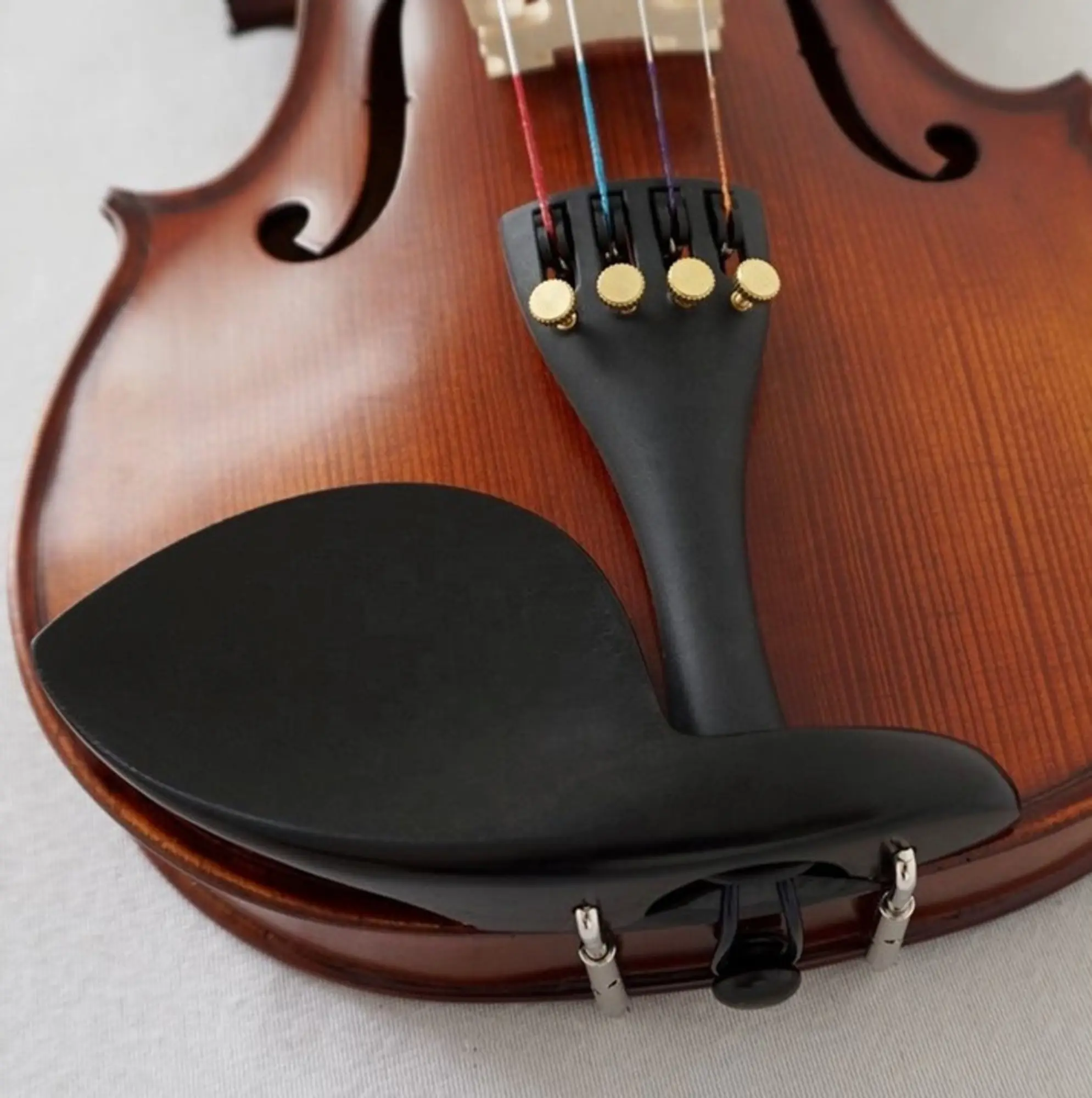 Скрипка Violin MVT700 4/4 резной массив ели и огненный клен (4 / 5)