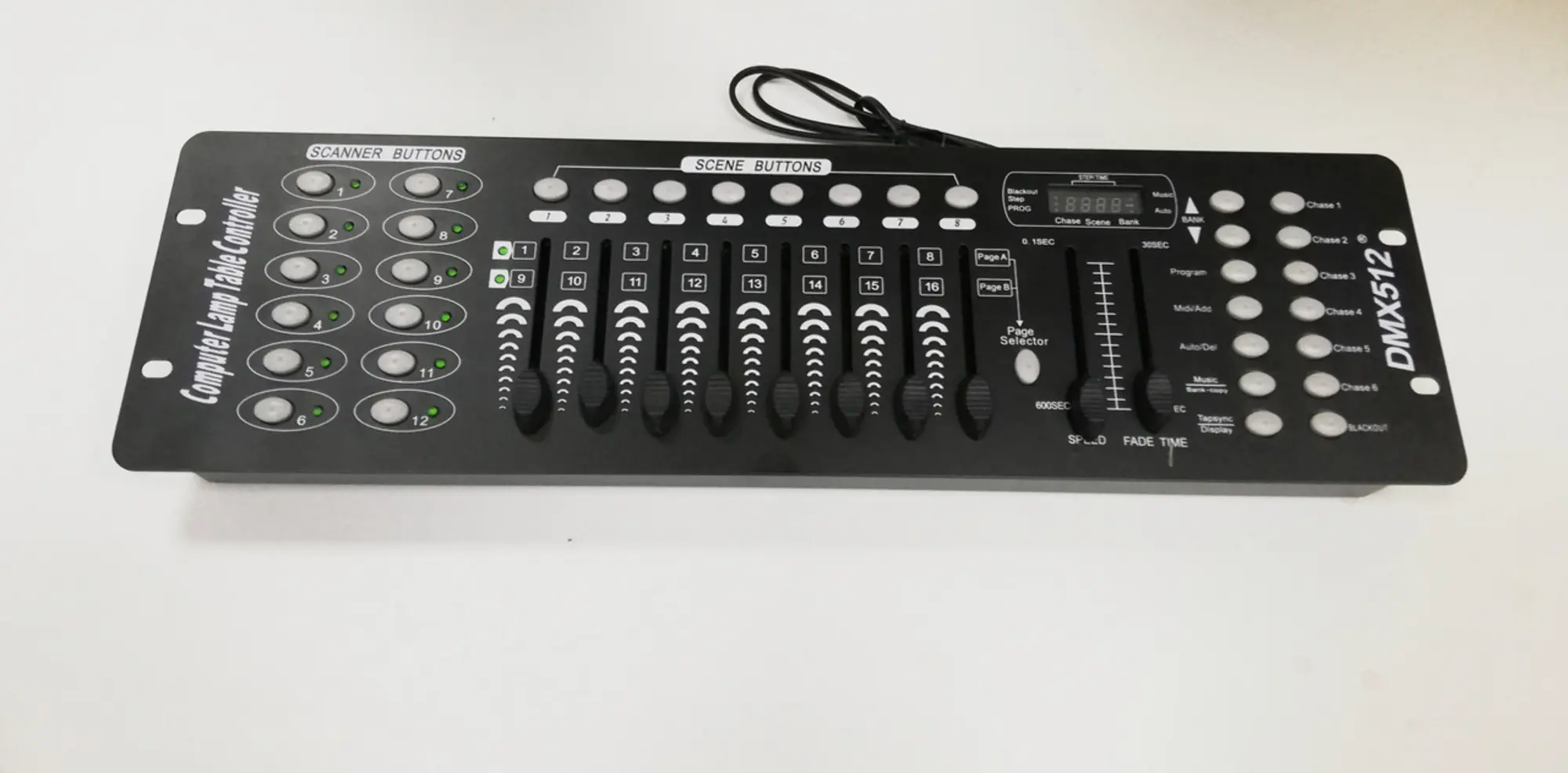 Пульт DMX 512 (1 / 1)