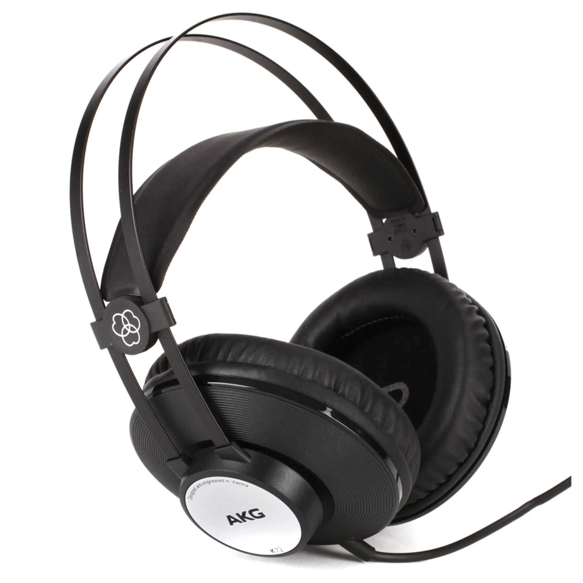 Наушники закрытого типа AKG K72 (1 / 3)