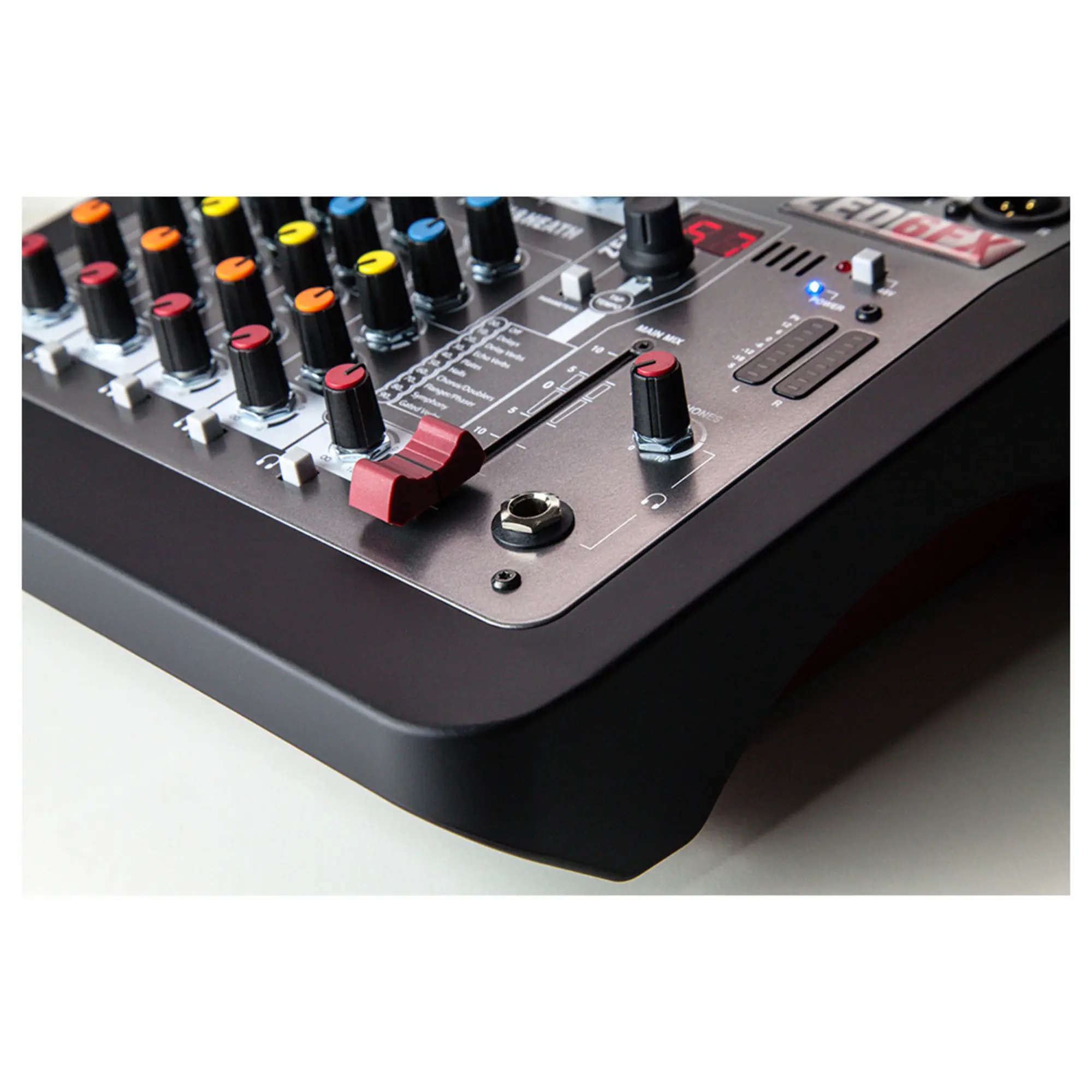 Аналоговый микшерный пульт Allen & Heath ZED6FX (8 / 10)
