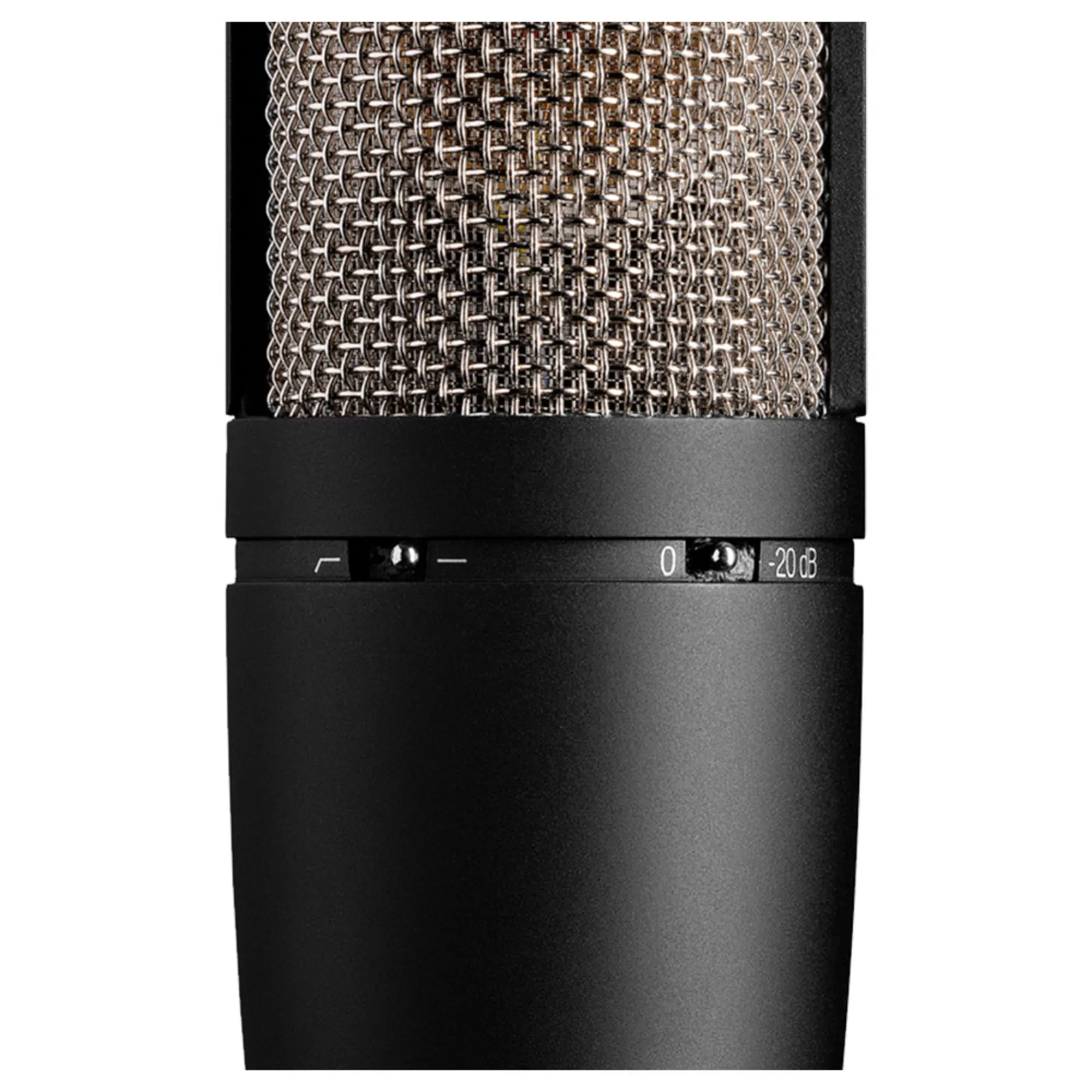 Студийный конденсаторный микрофон AKG P420 (7 / 9)