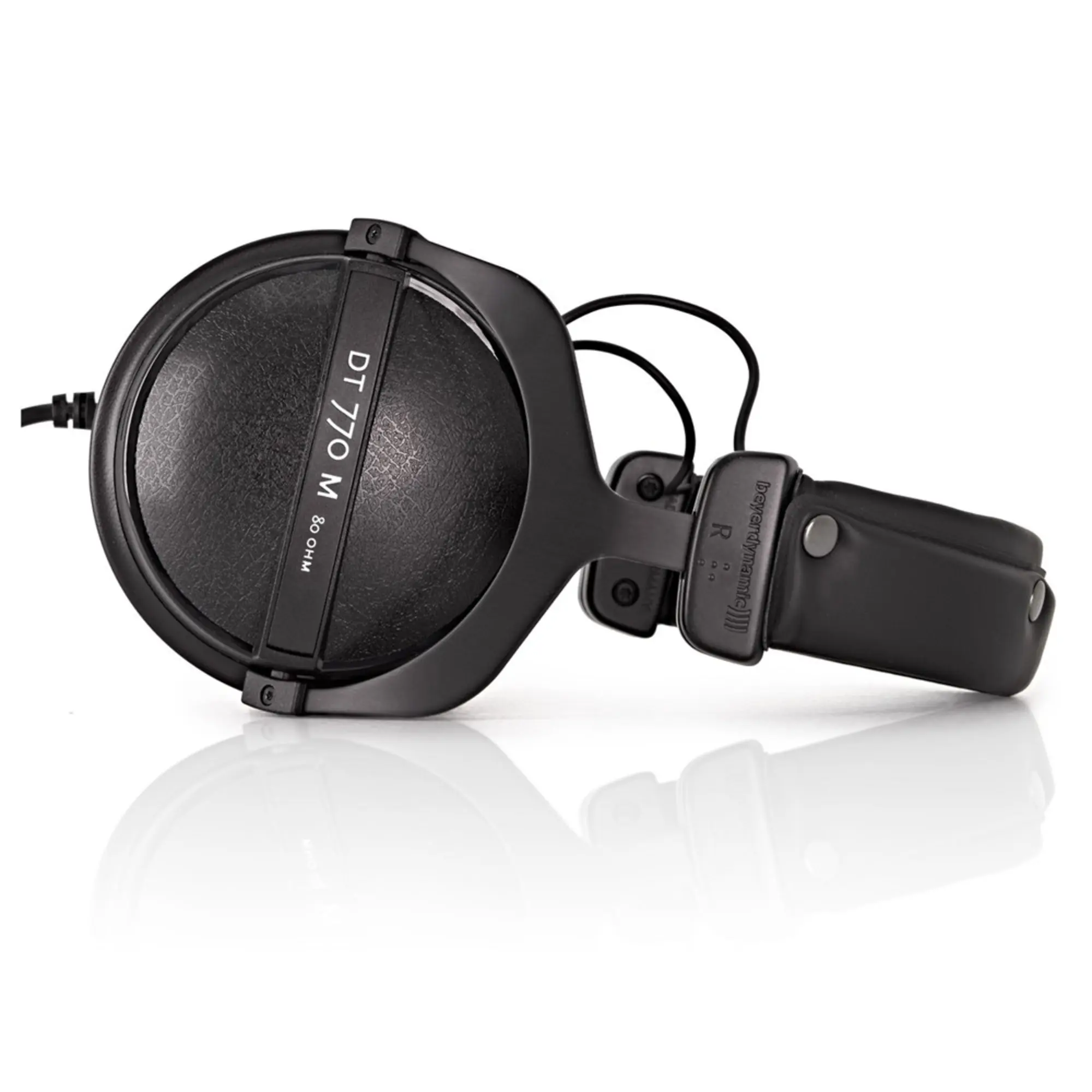 Охватывающие наушники Beyerdynamic DT770 M 80 Ом (2 / 7)