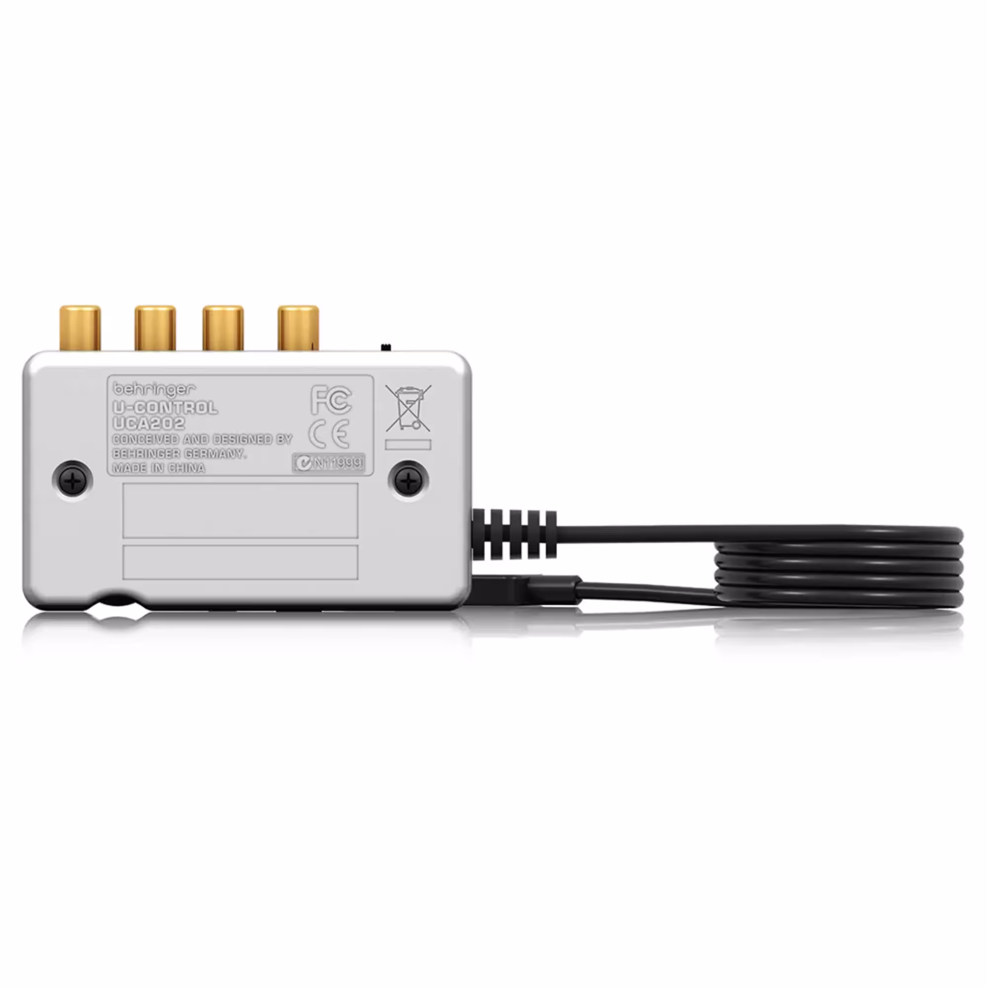 Внешняя студийная звуковая карта Behringer UCA202 (7 / 7)