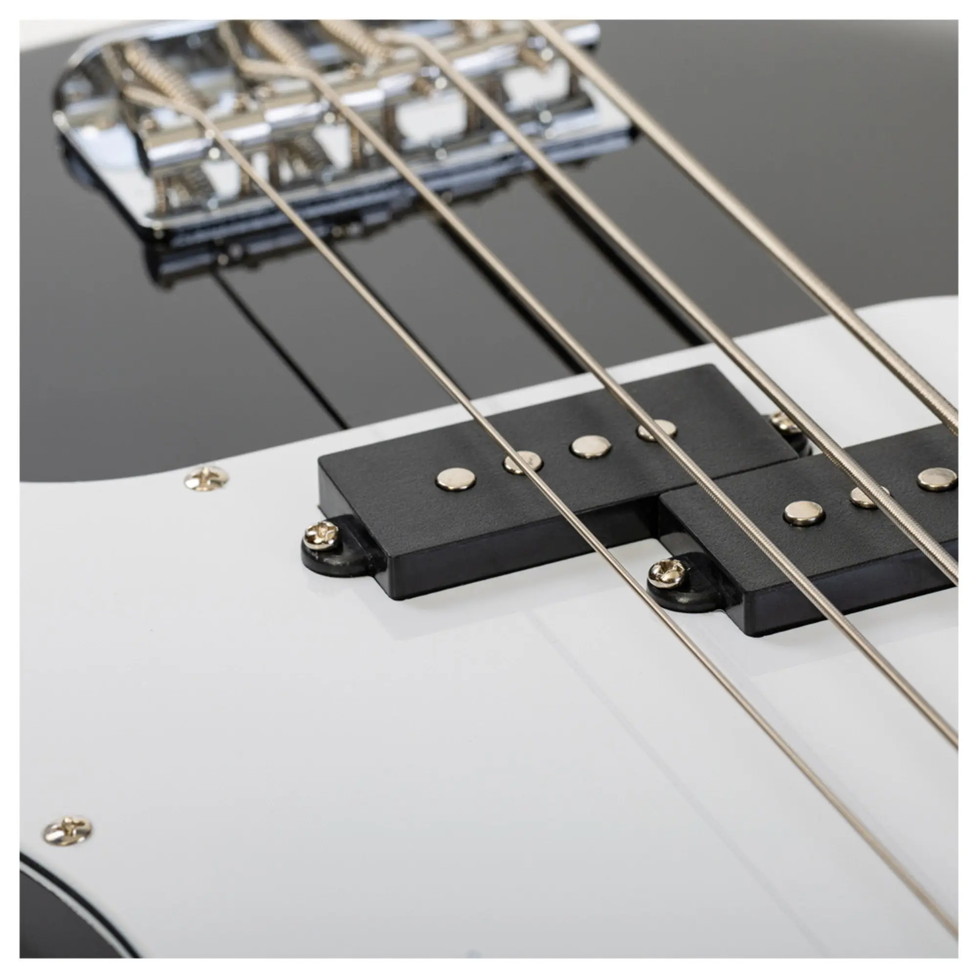 Бас-гитара Rockdale Stars PB Bass Black (6 / 8)