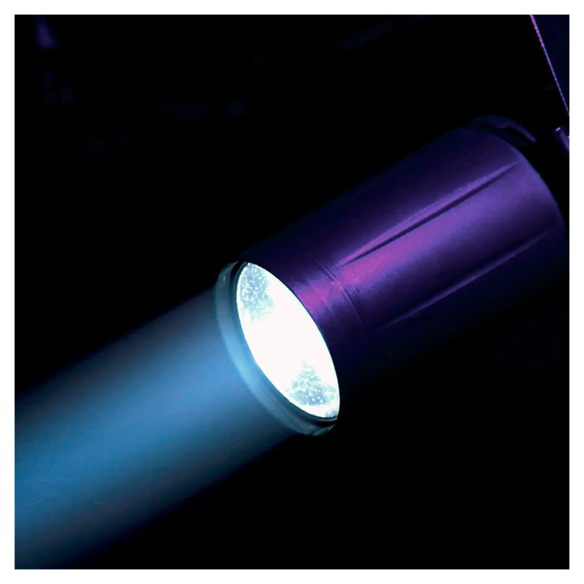 Световой прибор CHAUVET-DJ LED Pinspot 2 (6 / 6)