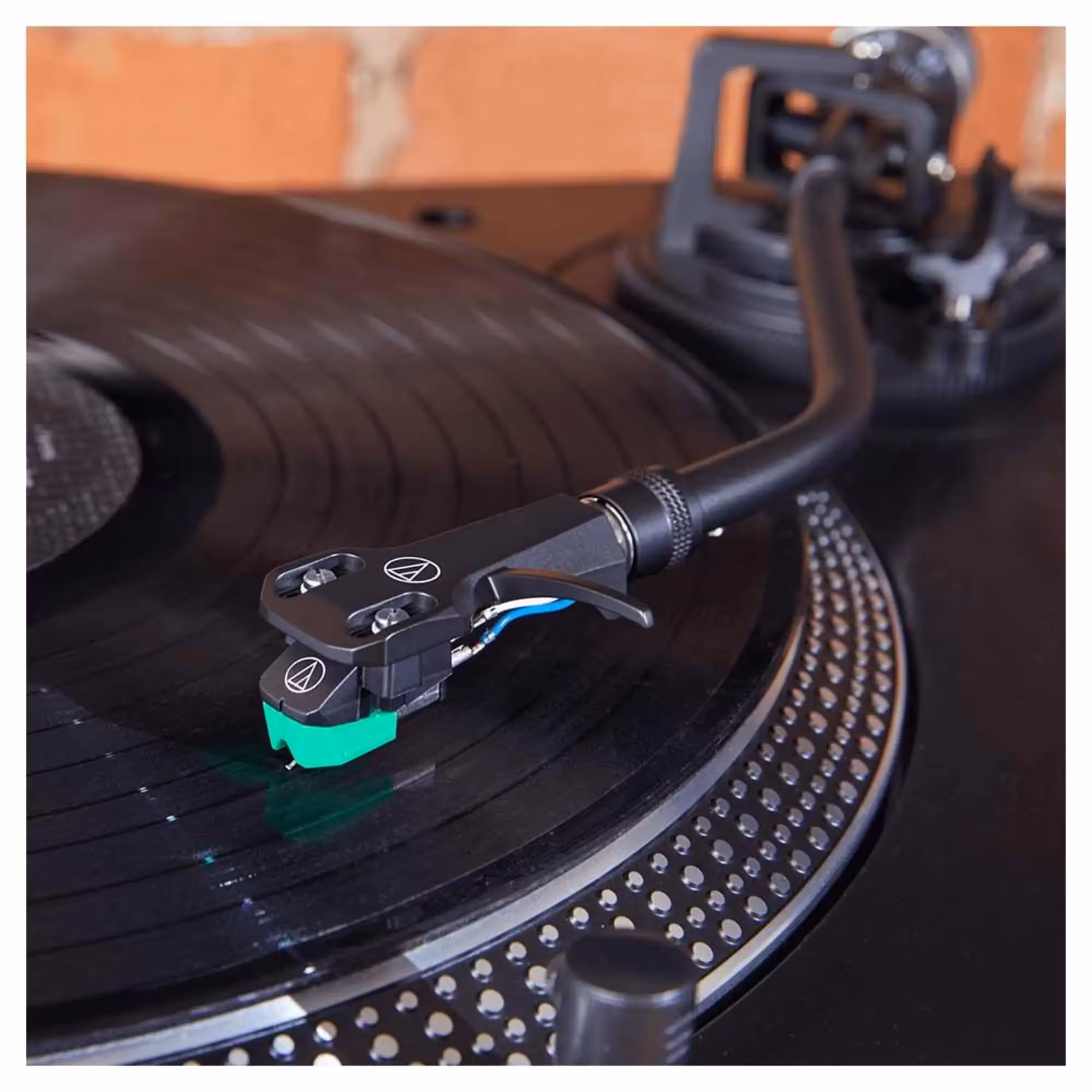 Виниловый проигрыватель Audio-Technica AT-LP120XUSBBK (4 / 5)