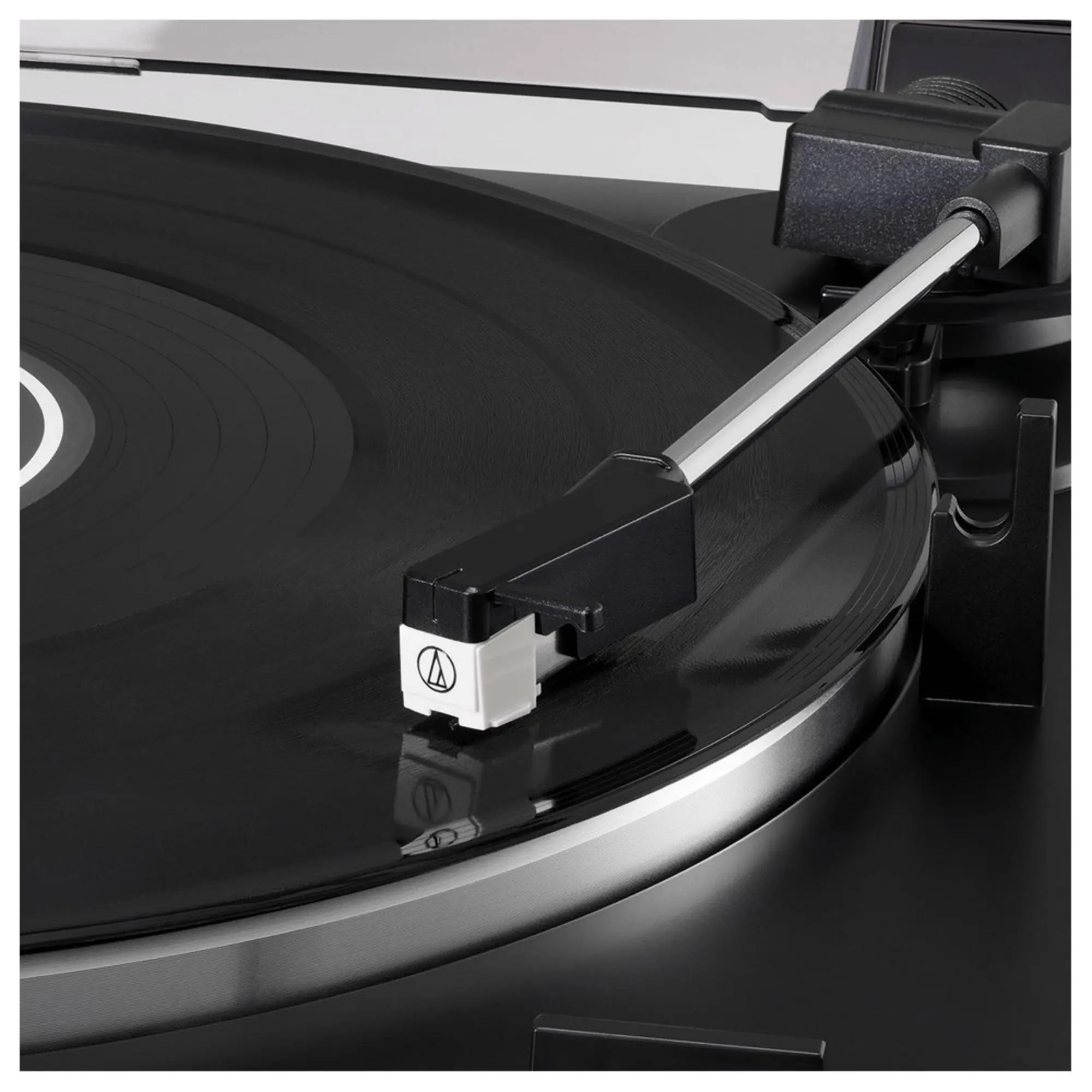 Виниловый проигрыватель Audio-Technica AT-LP60XBK (5 / 5)