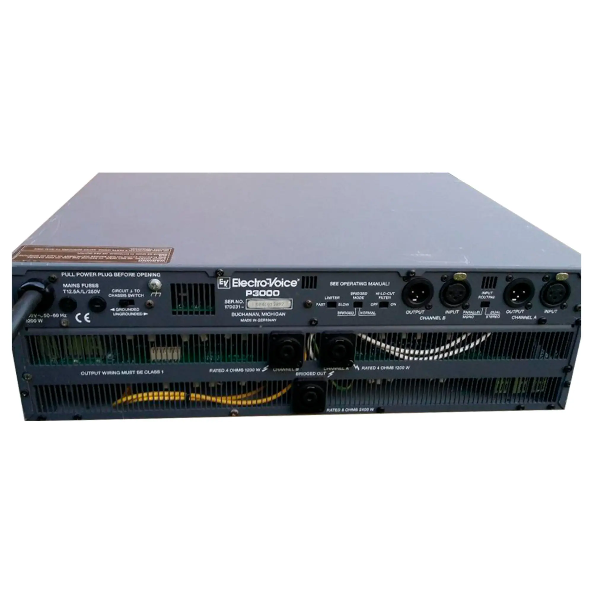 Усилитель мощности Electro-Voice P3000 (2 / 2)