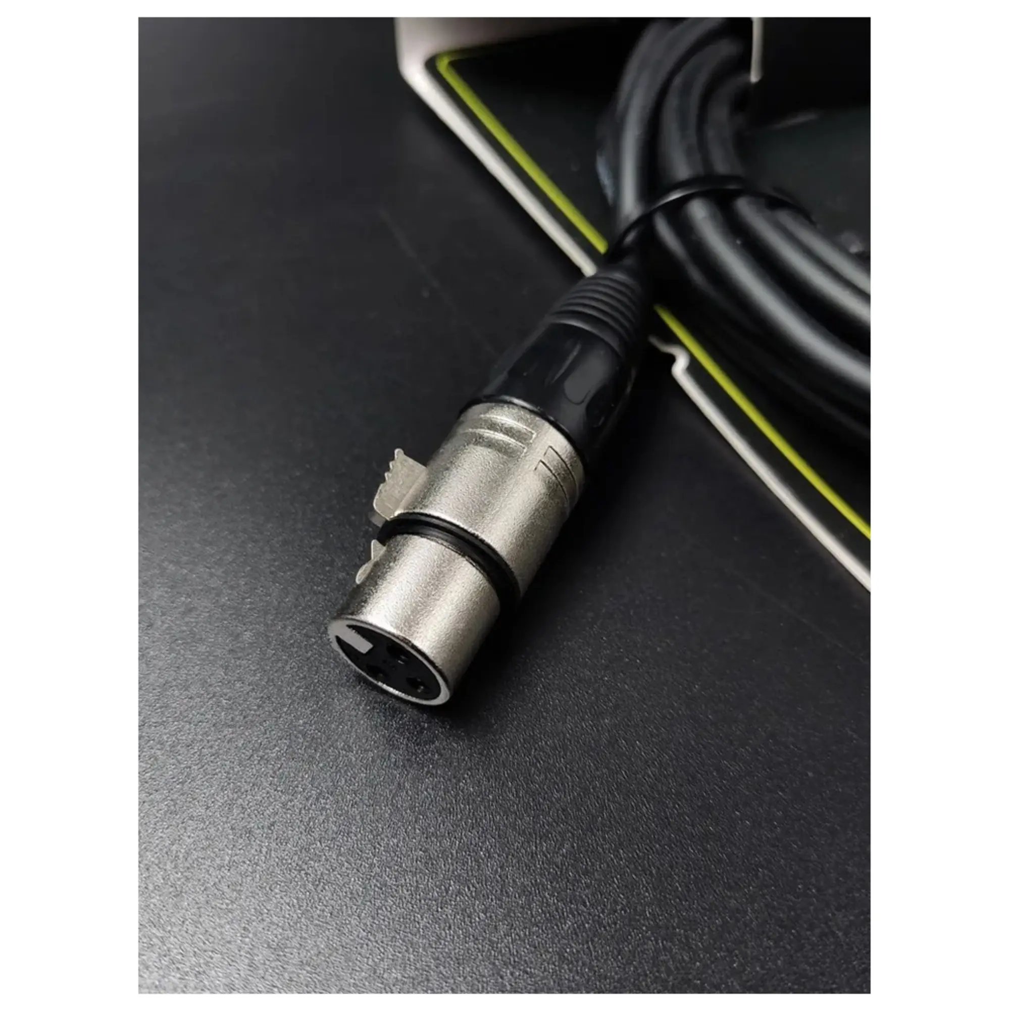 Сигнальный аудио кабель Jack-XLR(F) 6 м SoundKing BB006-6M (3 / 3)