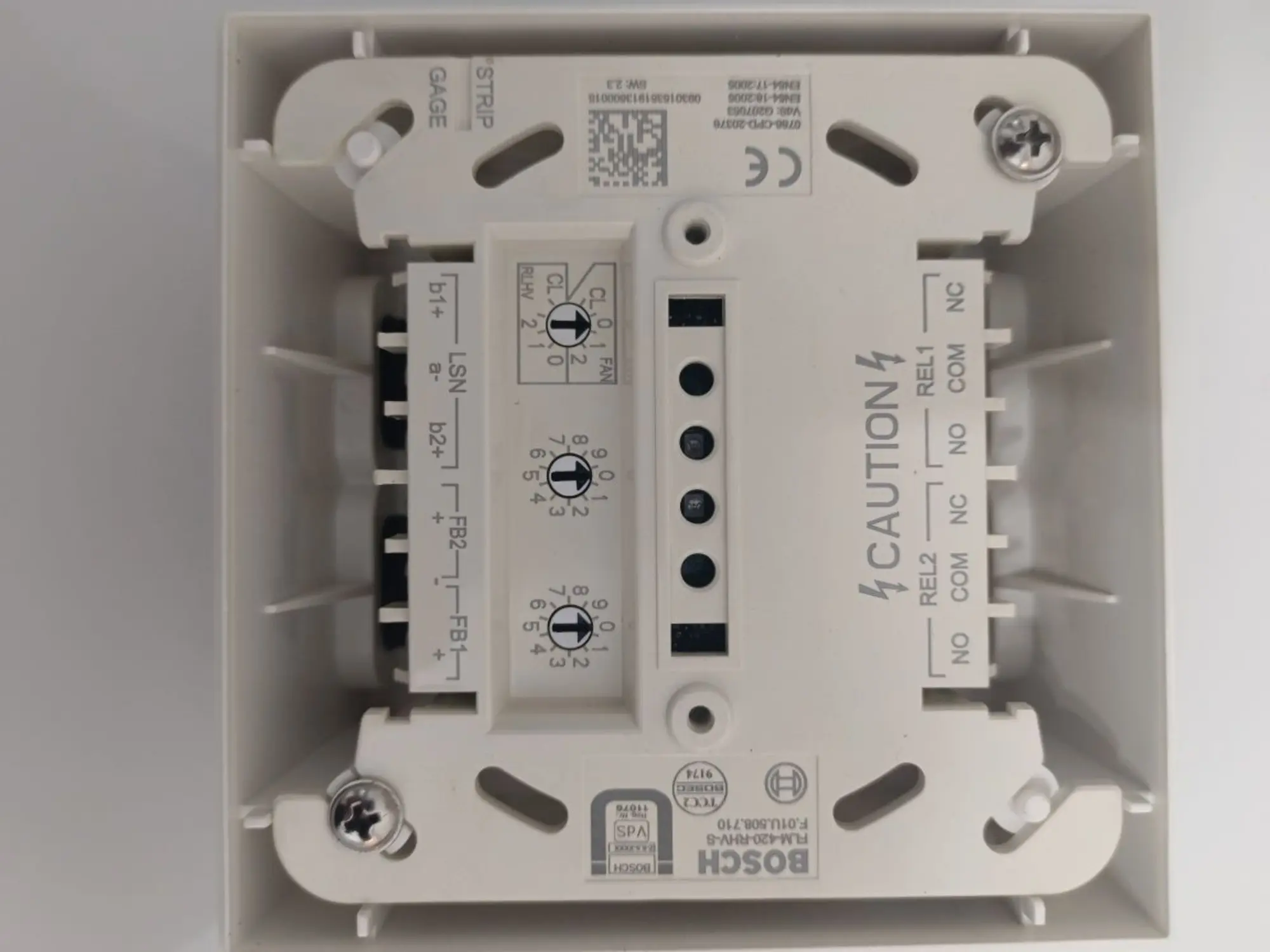 Интерфейсный модуль реле высокого напряжения Bosch FLM-420-RHV-S (2 / 4)