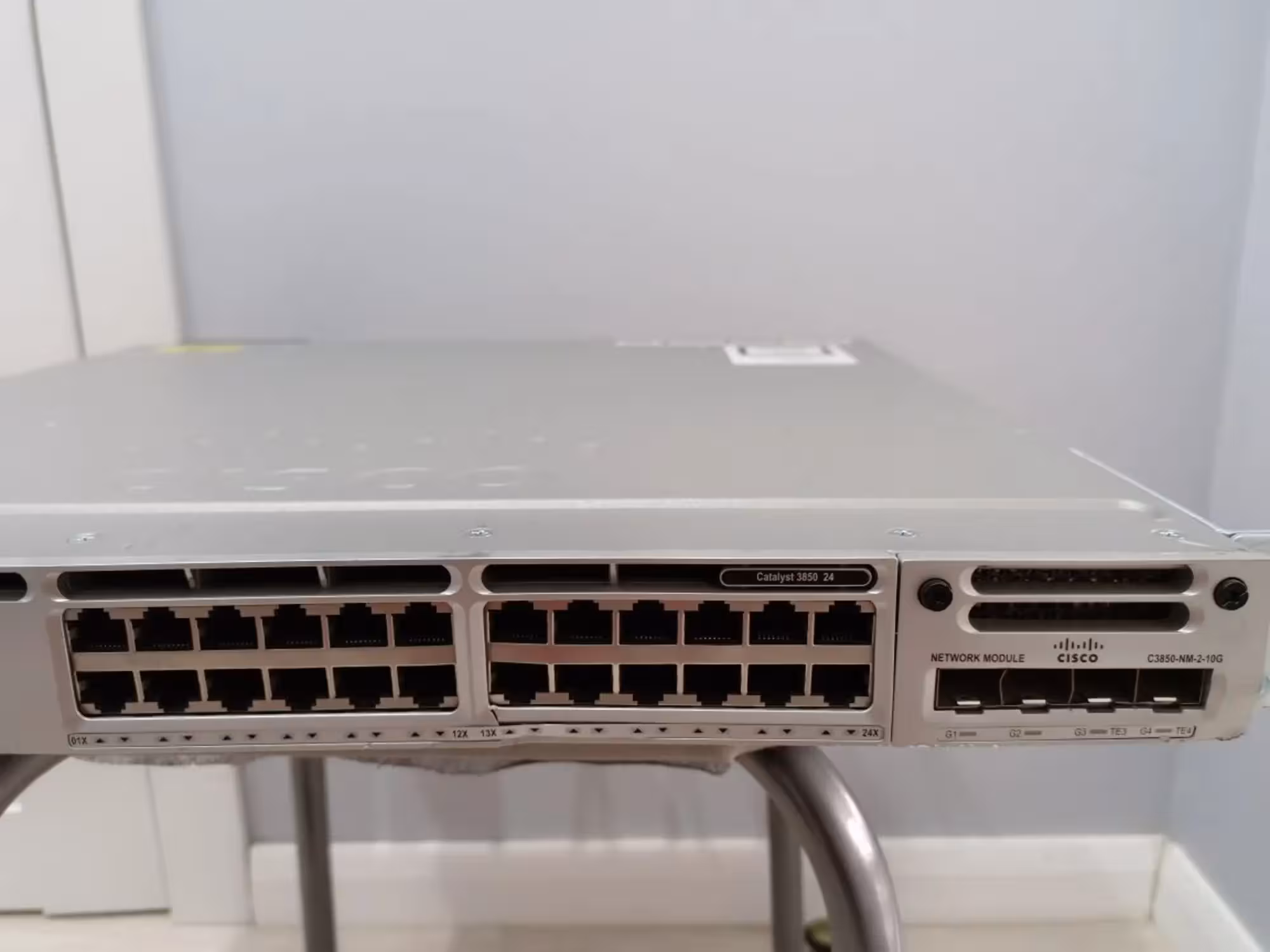 Коммутатор Cisco C 3850 NM-2-10G (1 / 1)