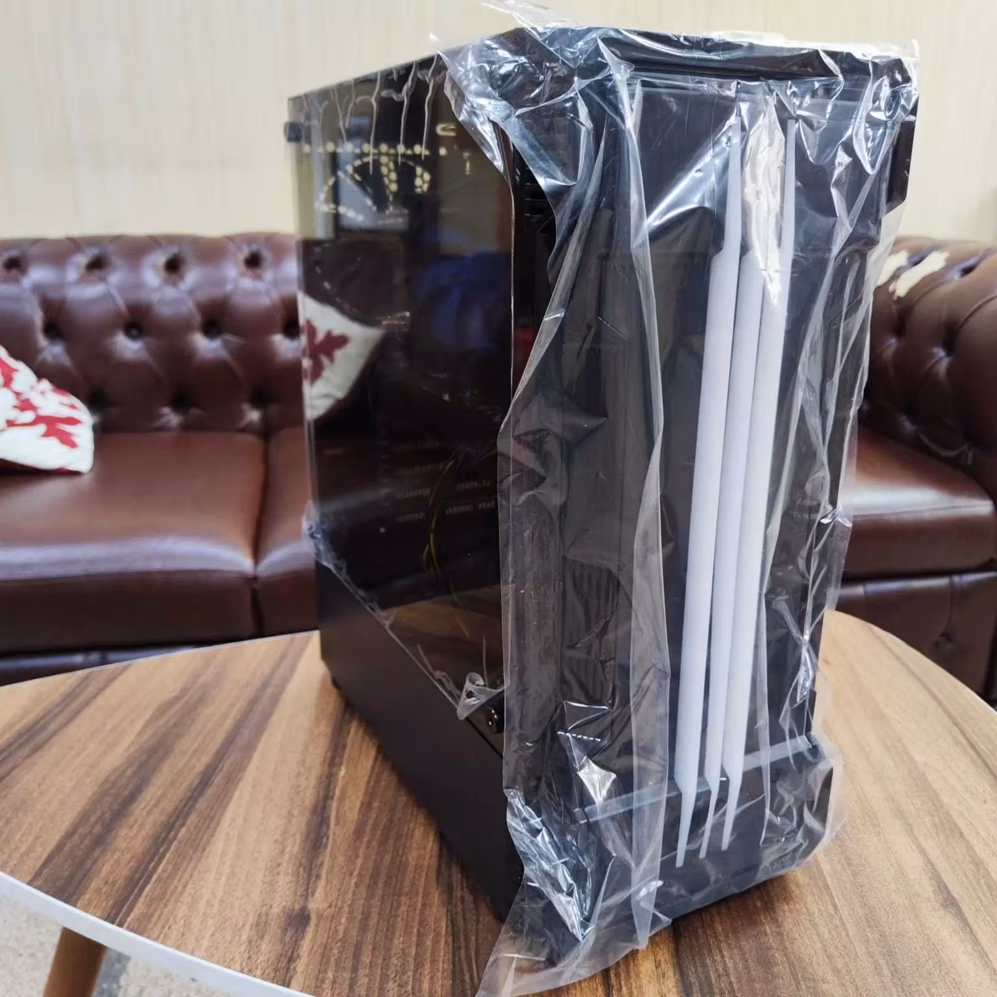 Супер Игровой Комп i5-"9400F" 3.0Ghz DDR4 16 SDD 256Gb RX 5700 8Gb (1 / 2)