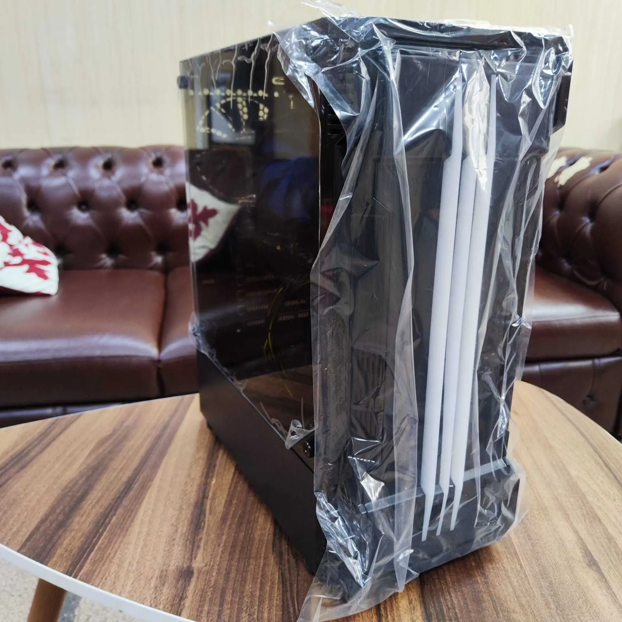 Супер Игровой Комп i5-"9400F" 3.0Ghz DDR4 16 SDD 256Gb RX 5700 8Gb (1 / 2)