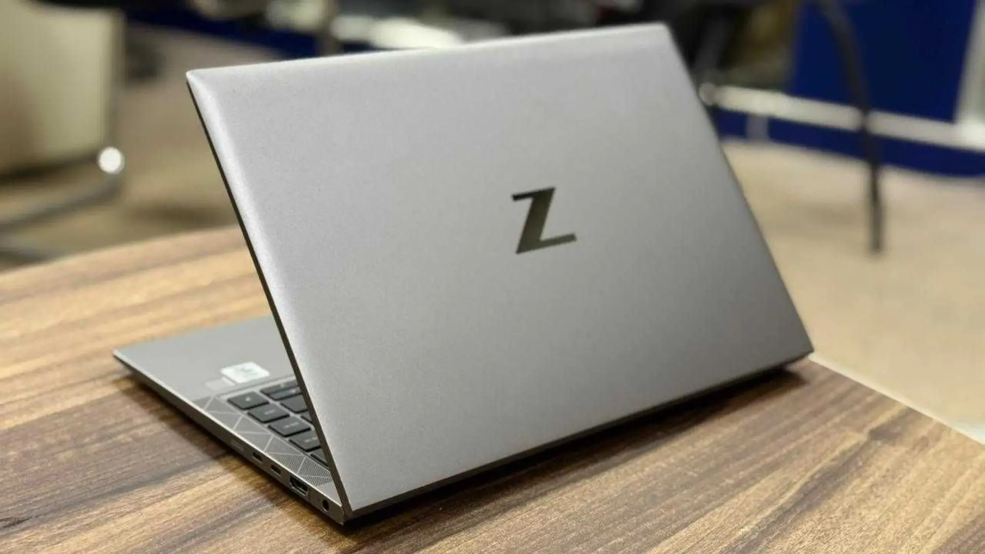 Элитный Ноутбук HP ZBook Firefly 14" G8 i7-1185 DDR4 16ГБ SSD 512ГБ (4 / 6)