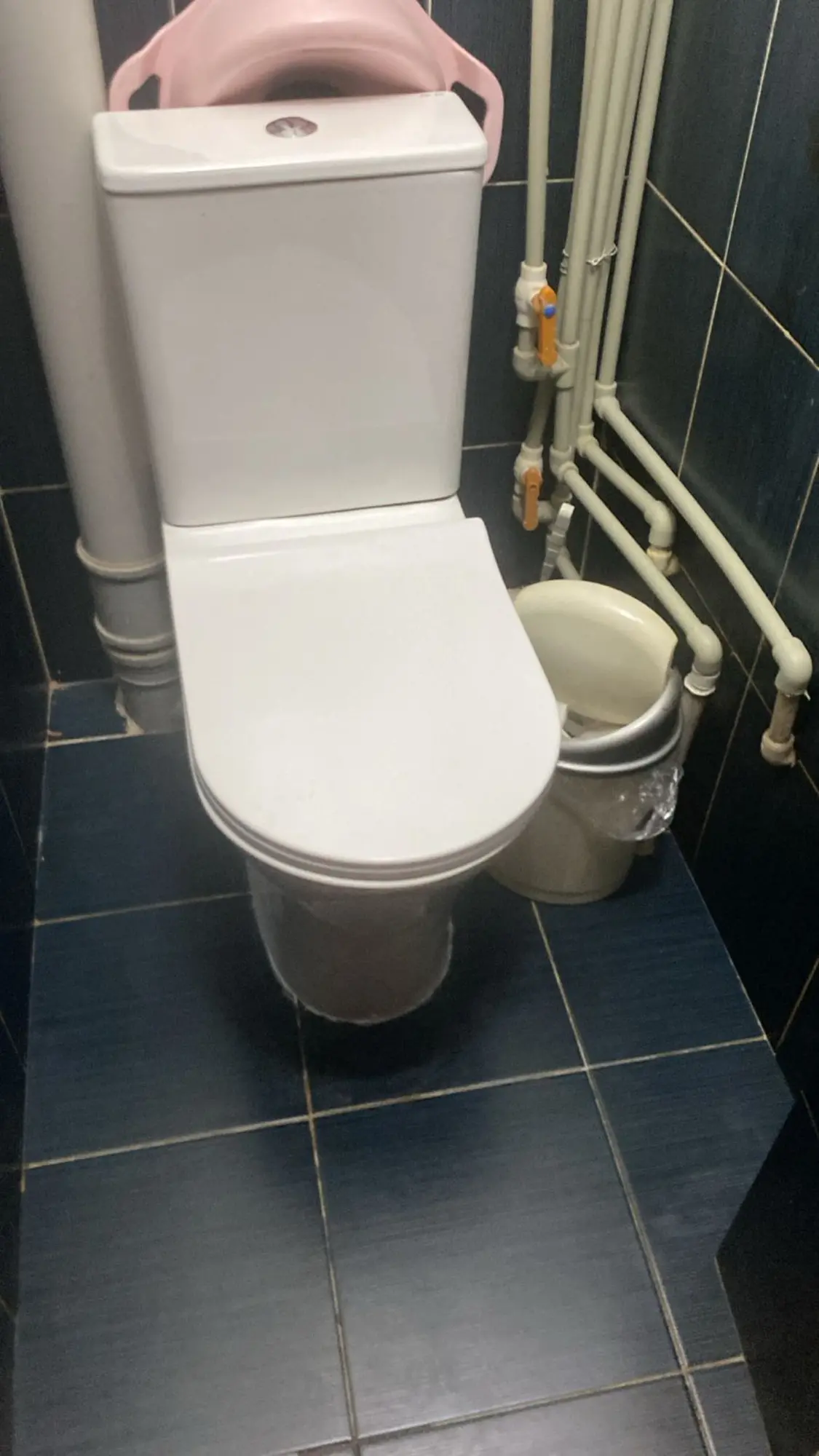 ванна унитаз Б/У (7 / 8)