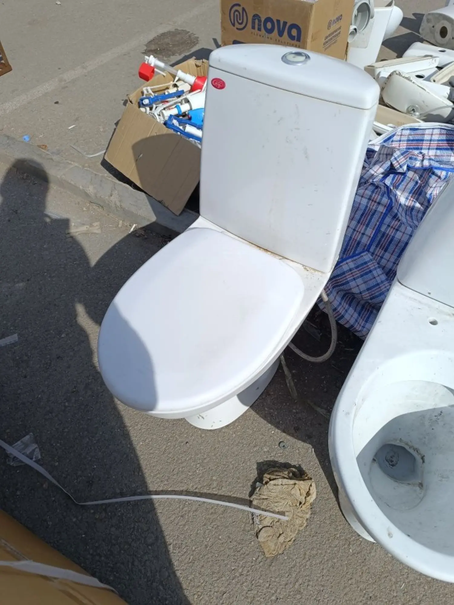 Унитаз бу сантехника для ванны (3 / 7)