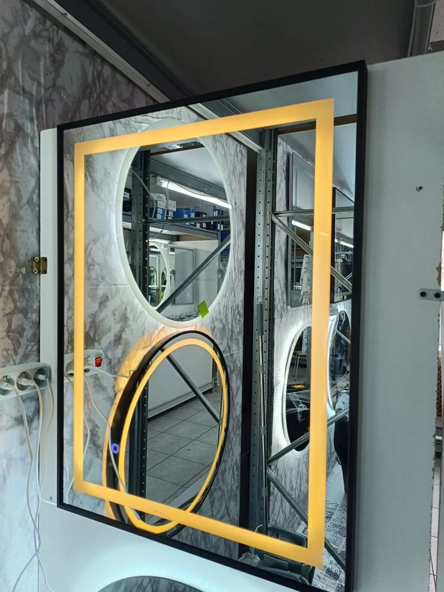 Зеркало с подсветкой (7 / 8)