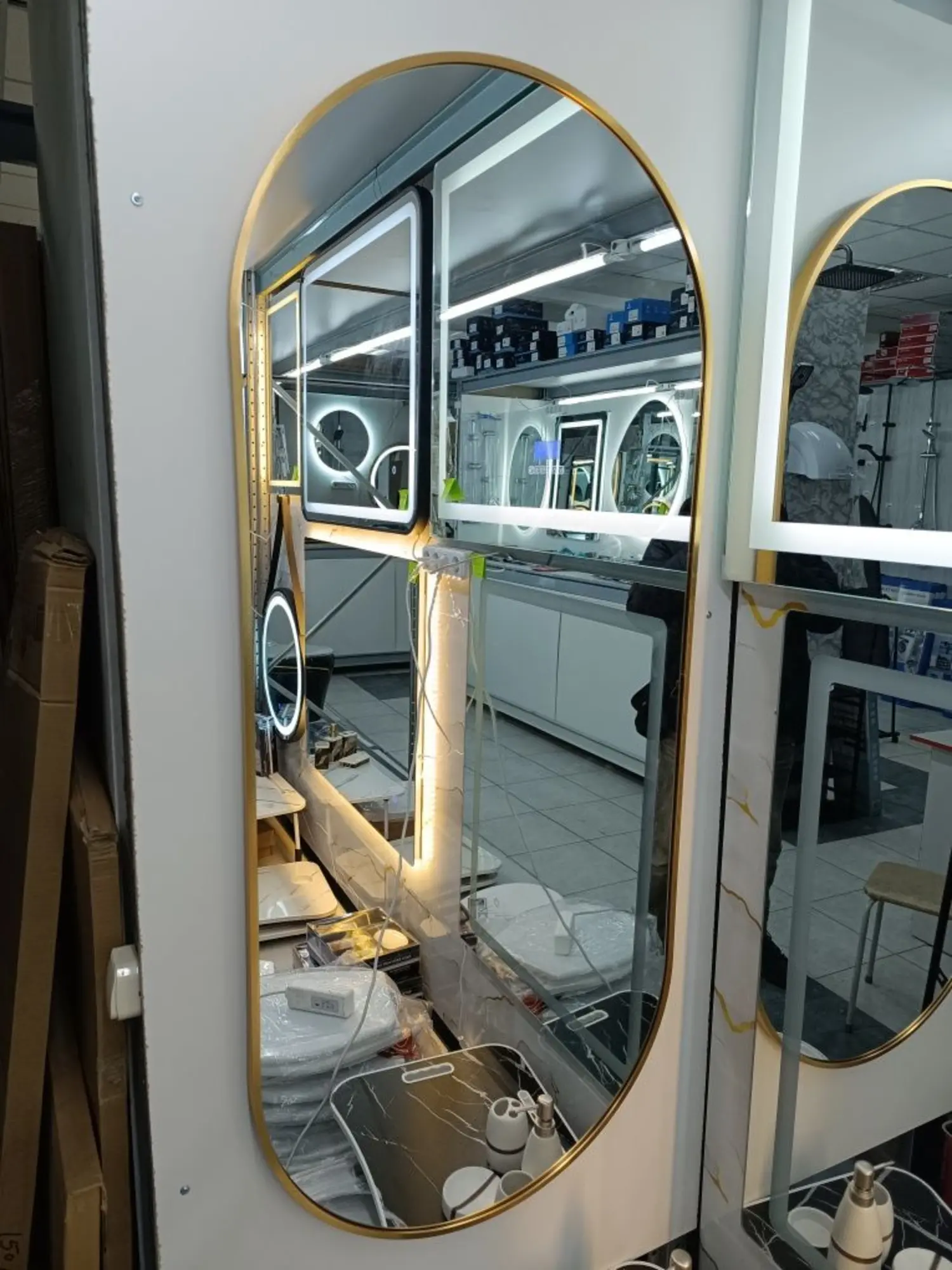 Зеркало с подсветкой (8 / 8)