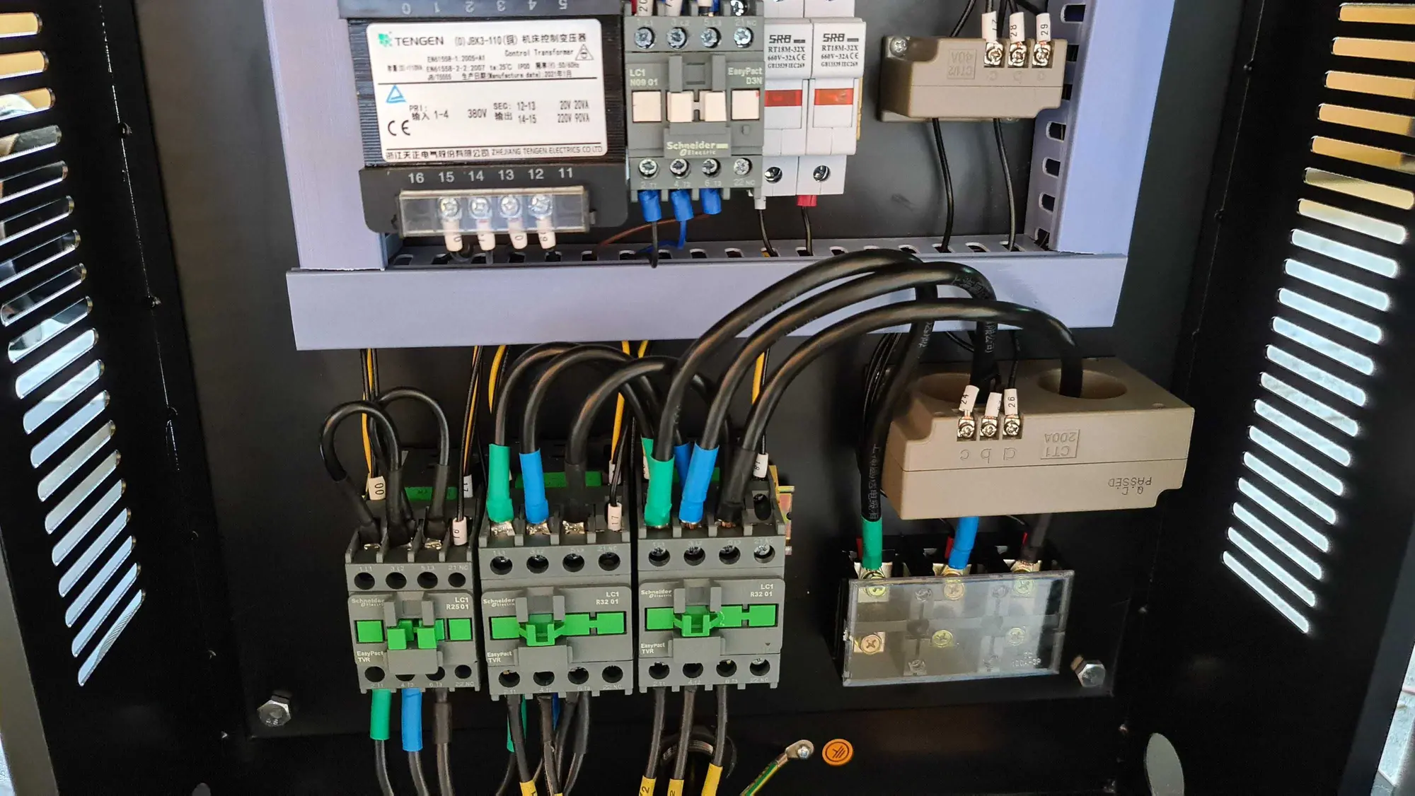 Винтовой компрессор APD-30A, -3,2 куб.м, 22кВт, AirPIK (4 / 4)