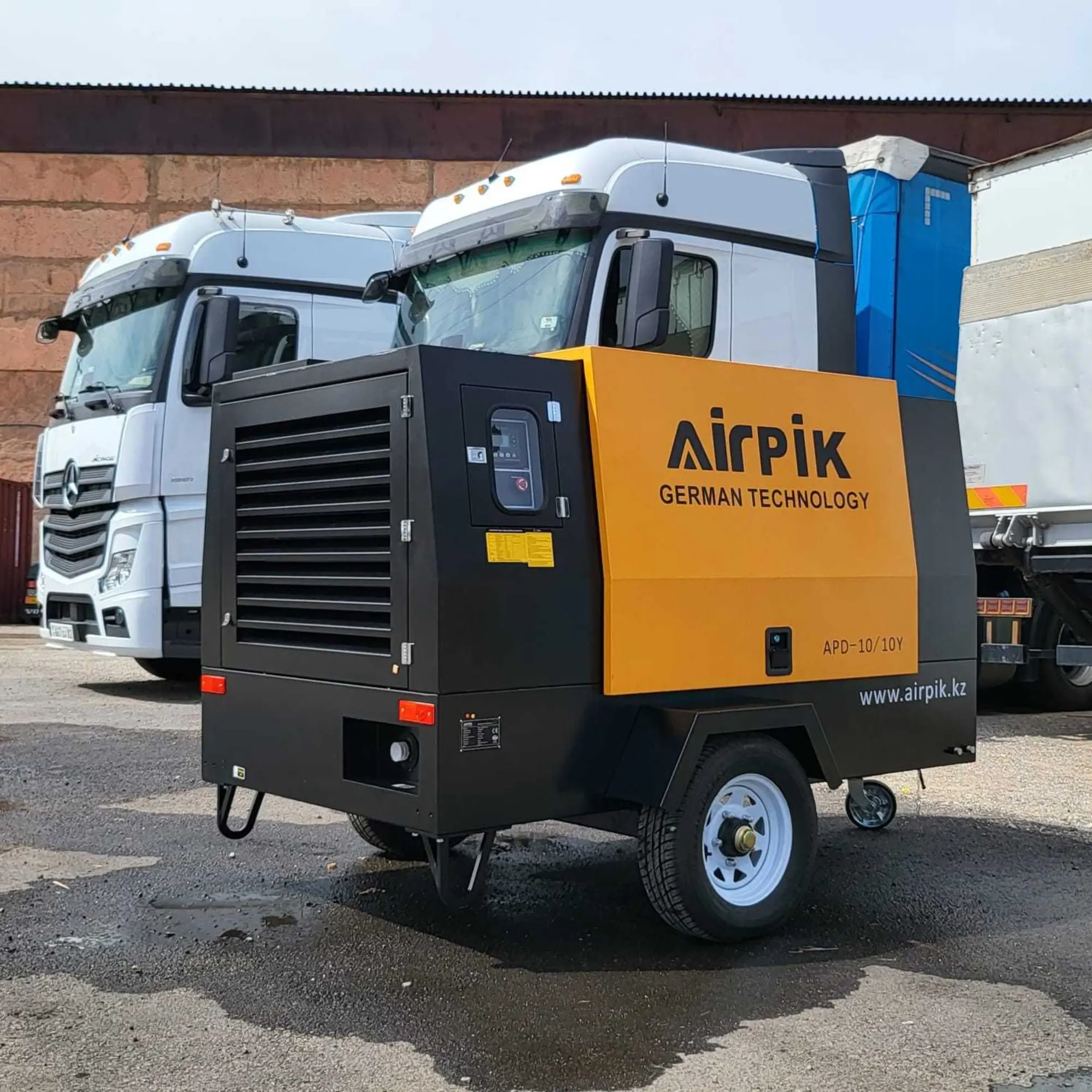 Дизельный винтовой компрессор 10бар (2 / 5)