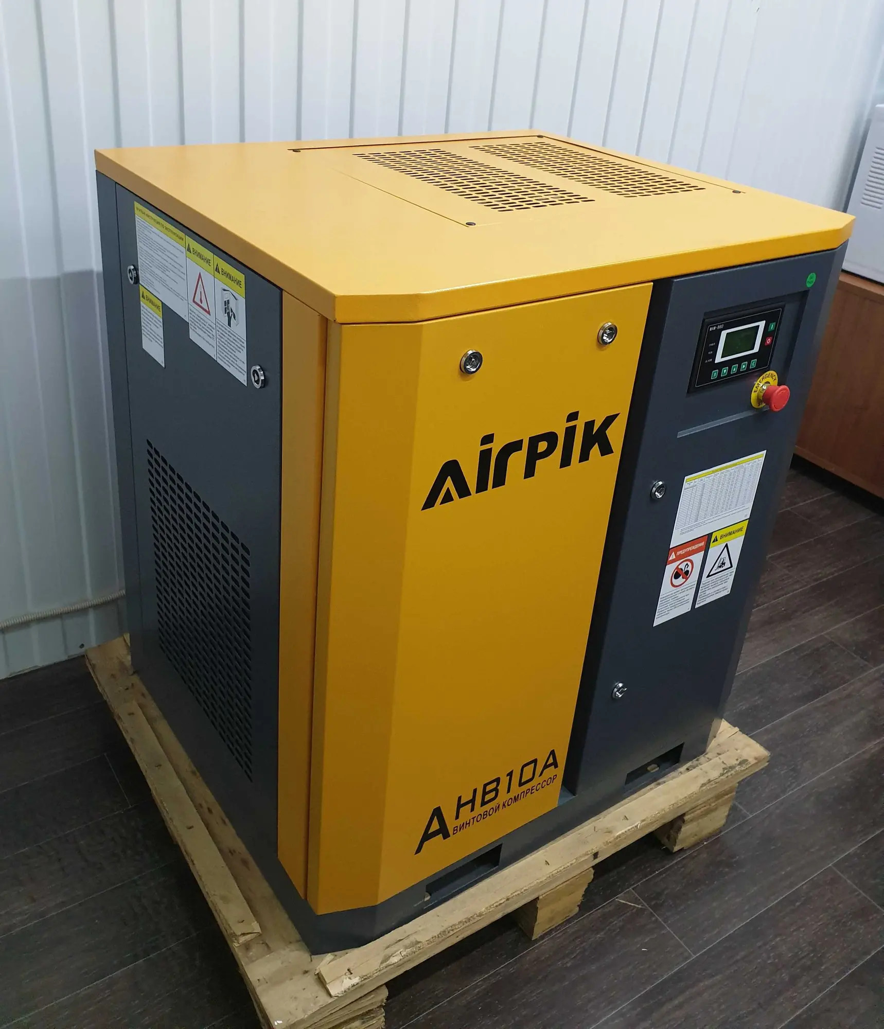 Компрессор винтовой APD-10A, -1,1 куб.м, 7,5кВт, AirPIK (1 / 3)