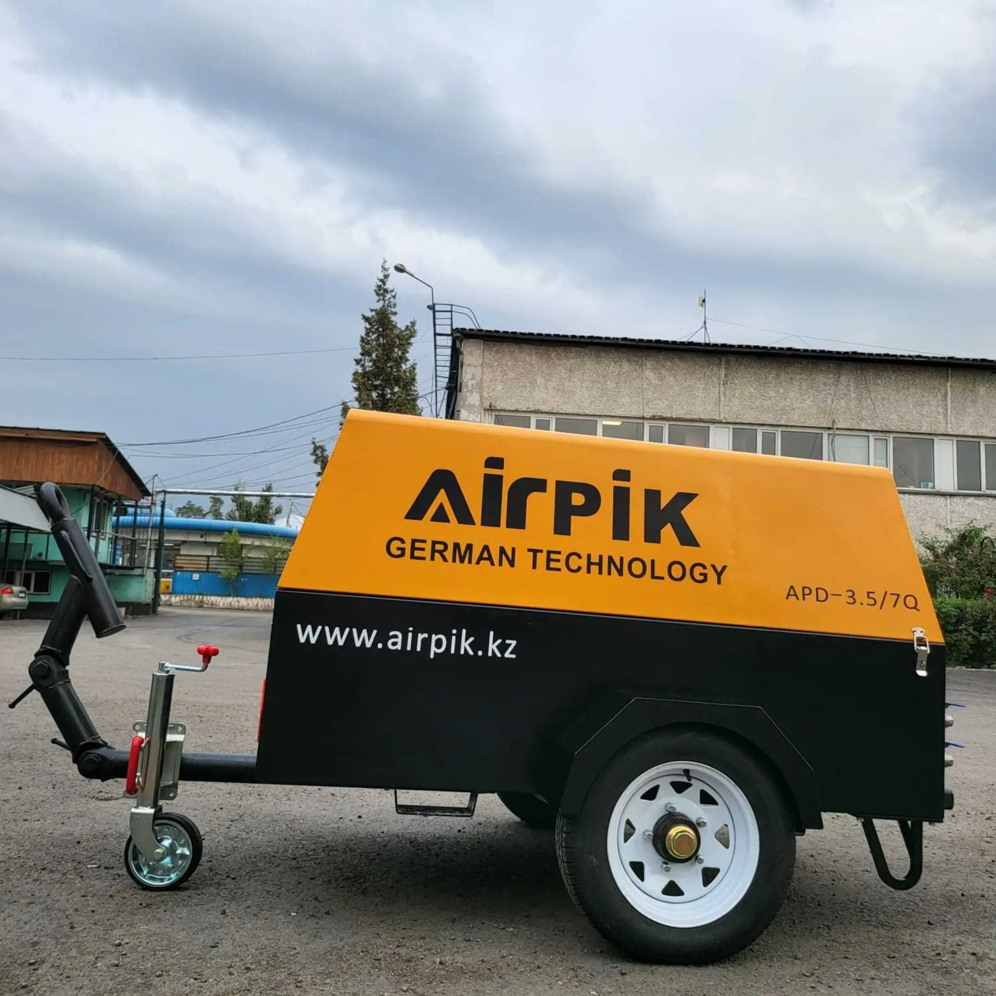 Компрессор дизельный -3.5м³/мин, 7бар (3 / 8)