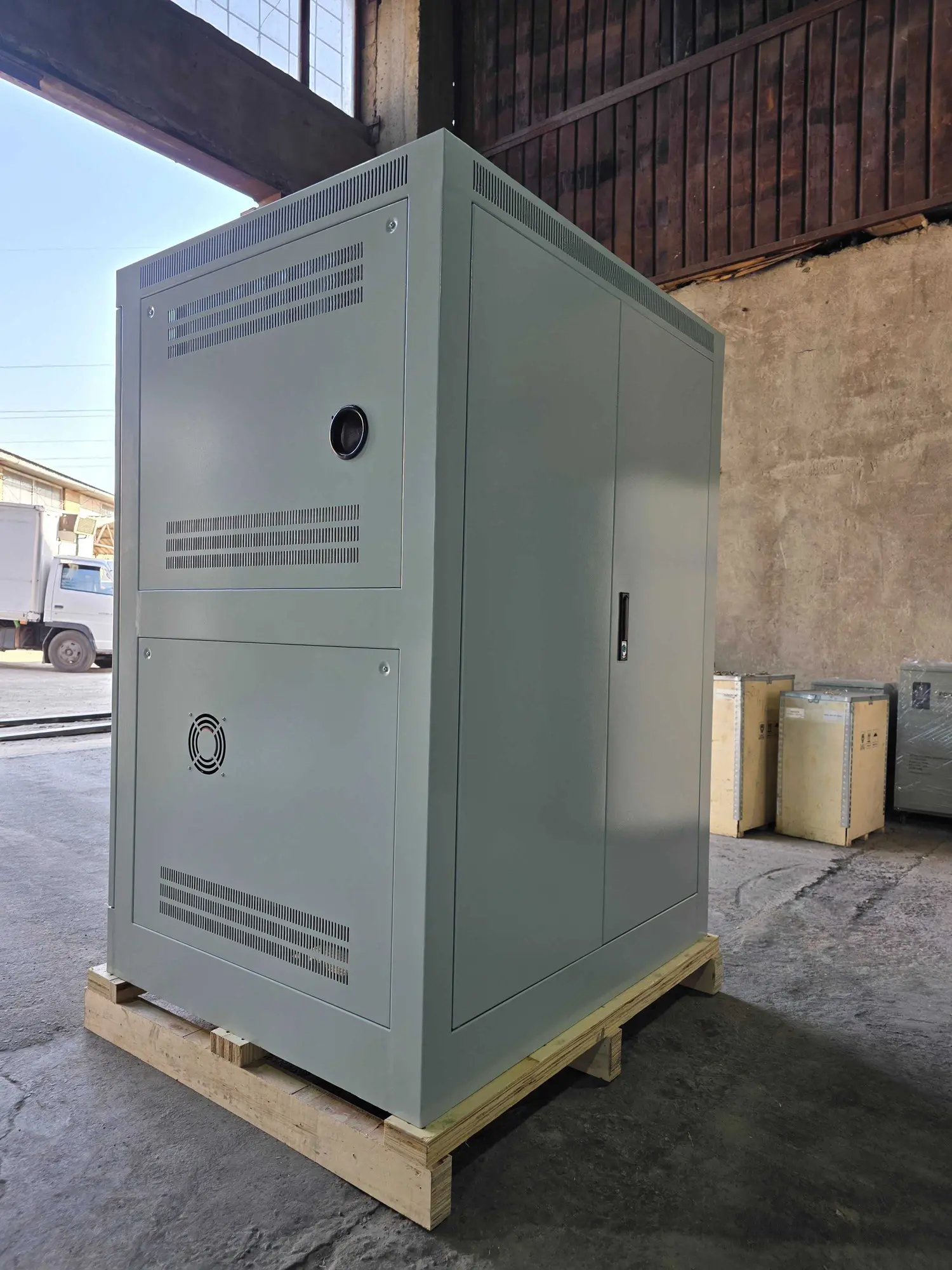 Cтабилизатор напряжения 200кВА, 380В, PowerPik PROM (4 / 7)