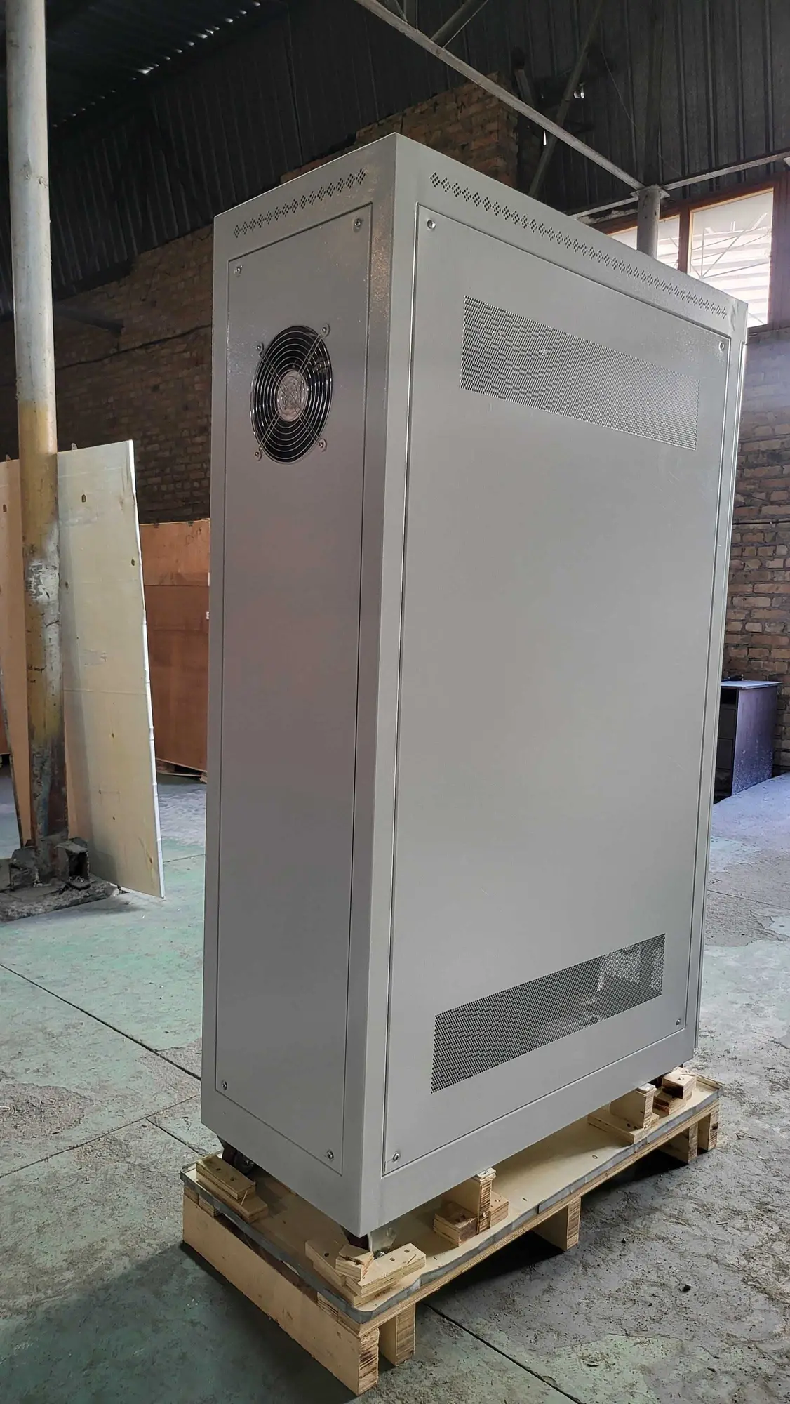 Cтабилизатор напряжения 100кВА, 380В, PowerPik PROM (3 / 3)