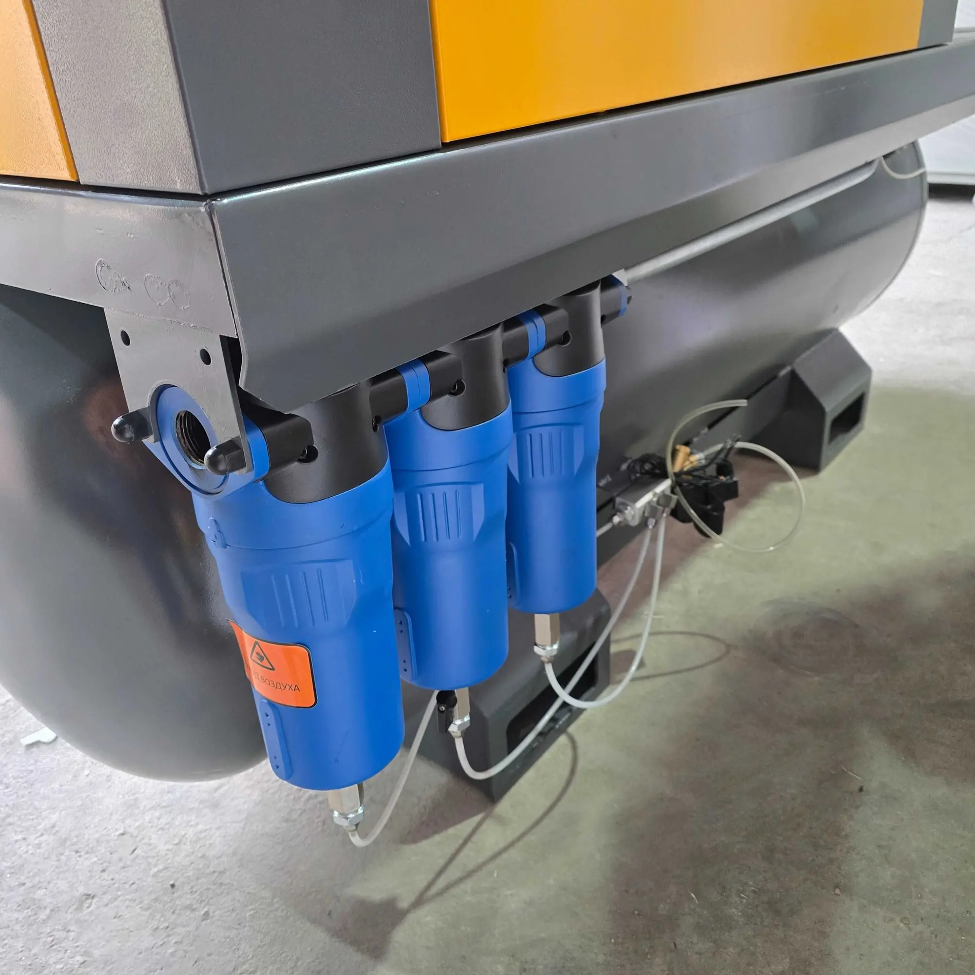 Винтовой воздушный компрессор APD-30E-410-APF, 16бар (4 / 6)