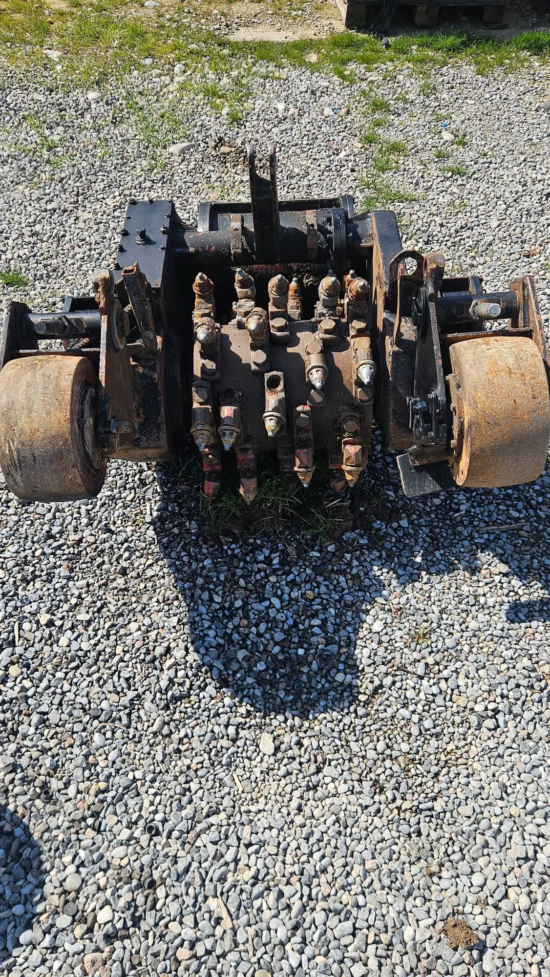 Фреза дорожная ДЭМ121(БУ) (2 / 2)