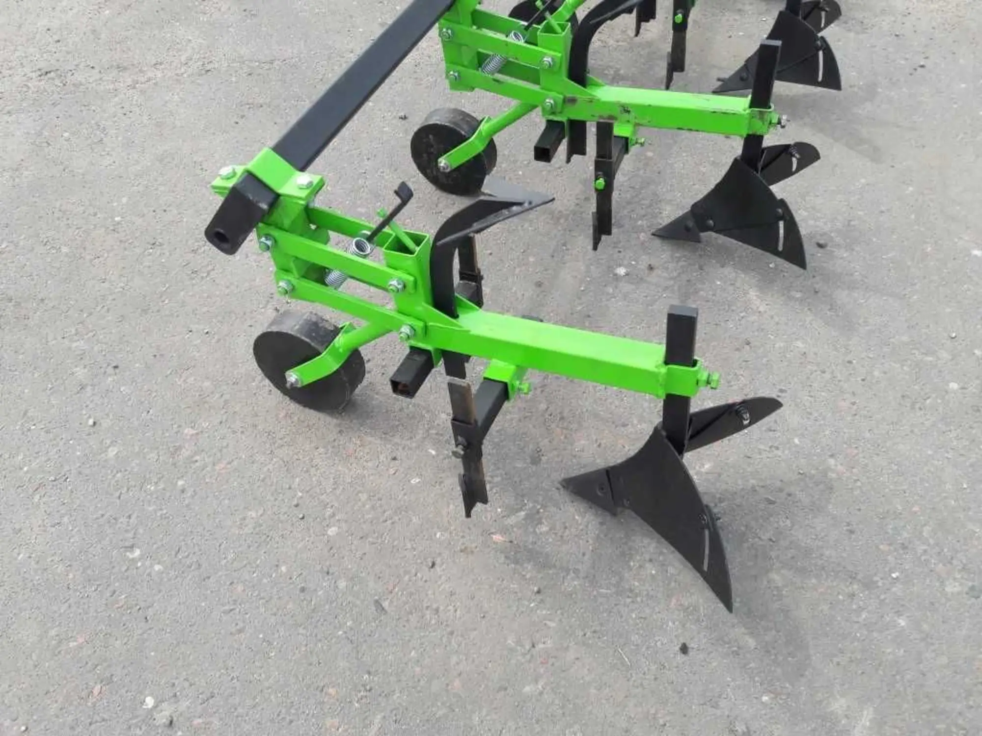 Культиватор Окучник 3х секционный (1 / 1)